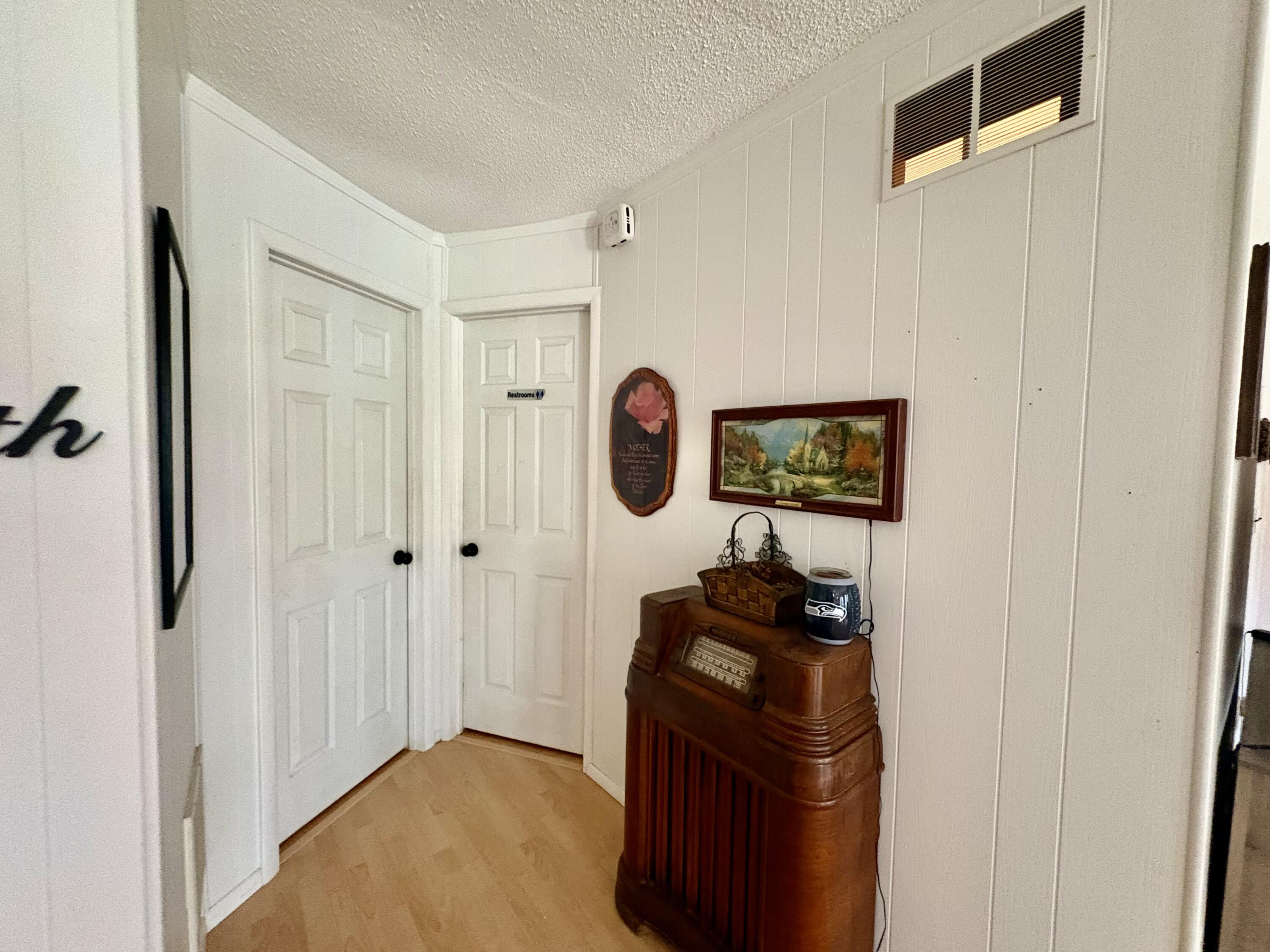 Photo 37 - Residential for sale – 4  Cedar Street  Greenfield, MO