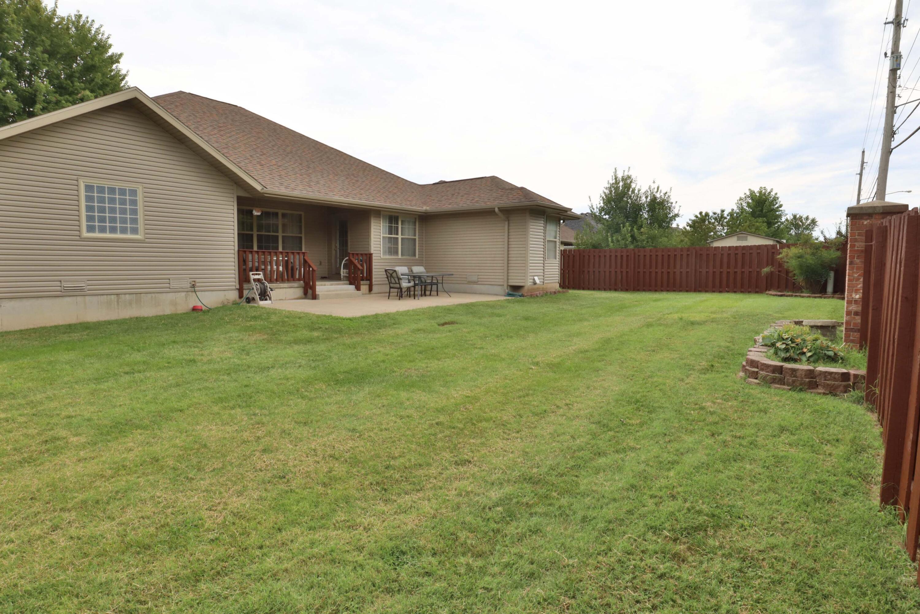 Photo 43 - Residential for sale – 3741 N Oak Point Avenue  Springfield, MO