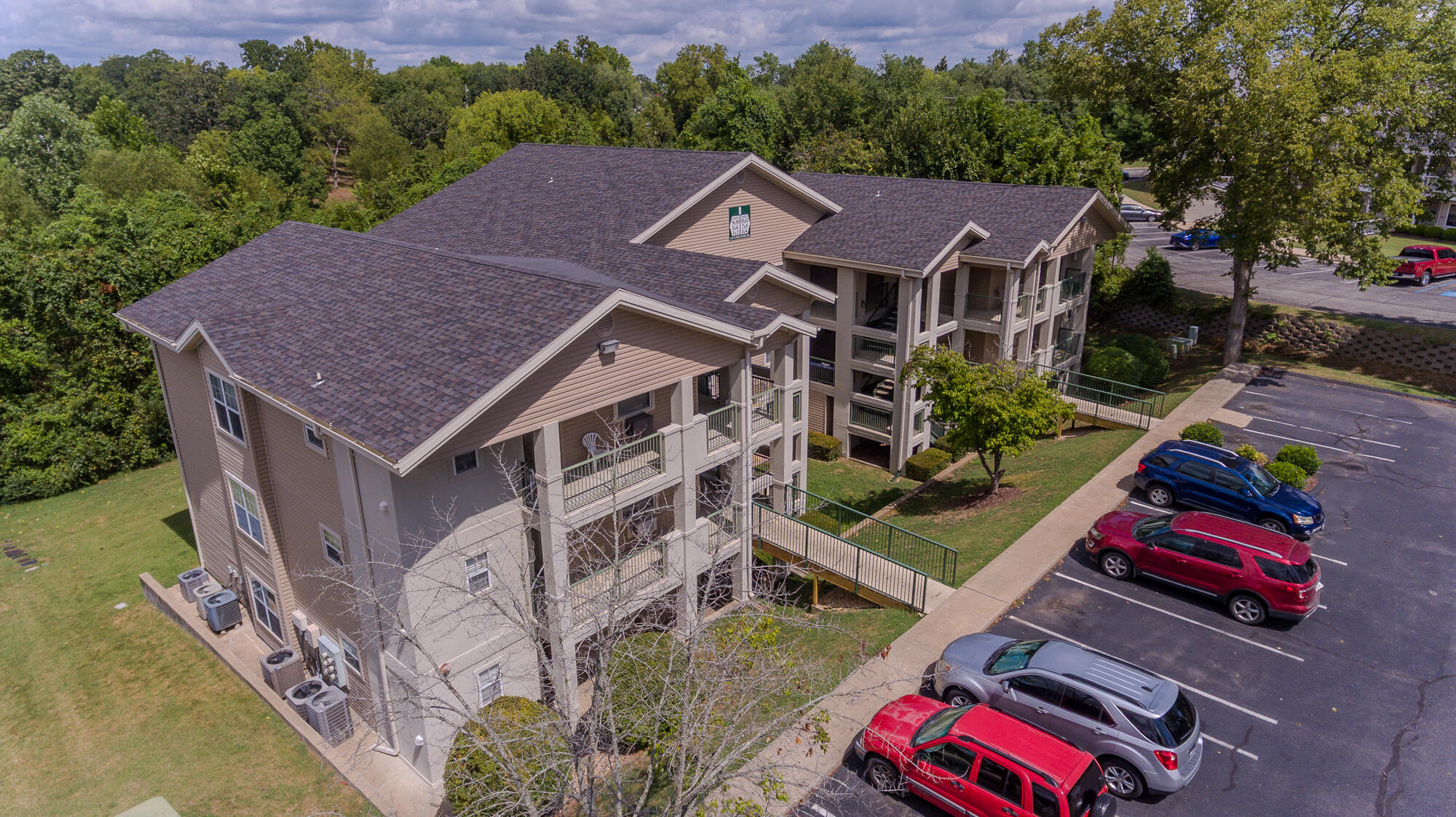 Photo 10 - Residential for sale – 155 W Rockford Drive  Branson, MO