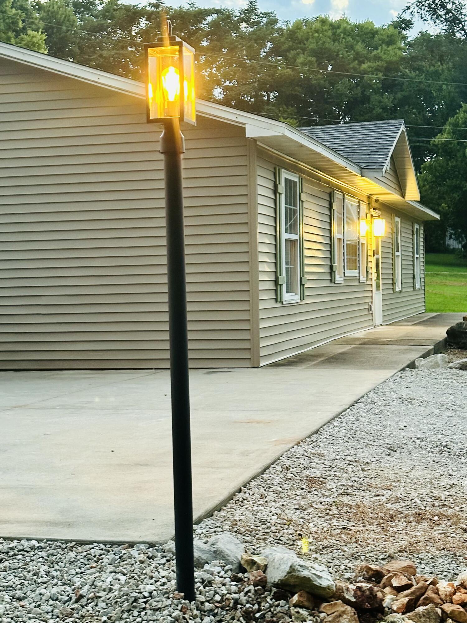 Photo 5 - Residential for sale – 303 S Brown Street  Stockton, MO