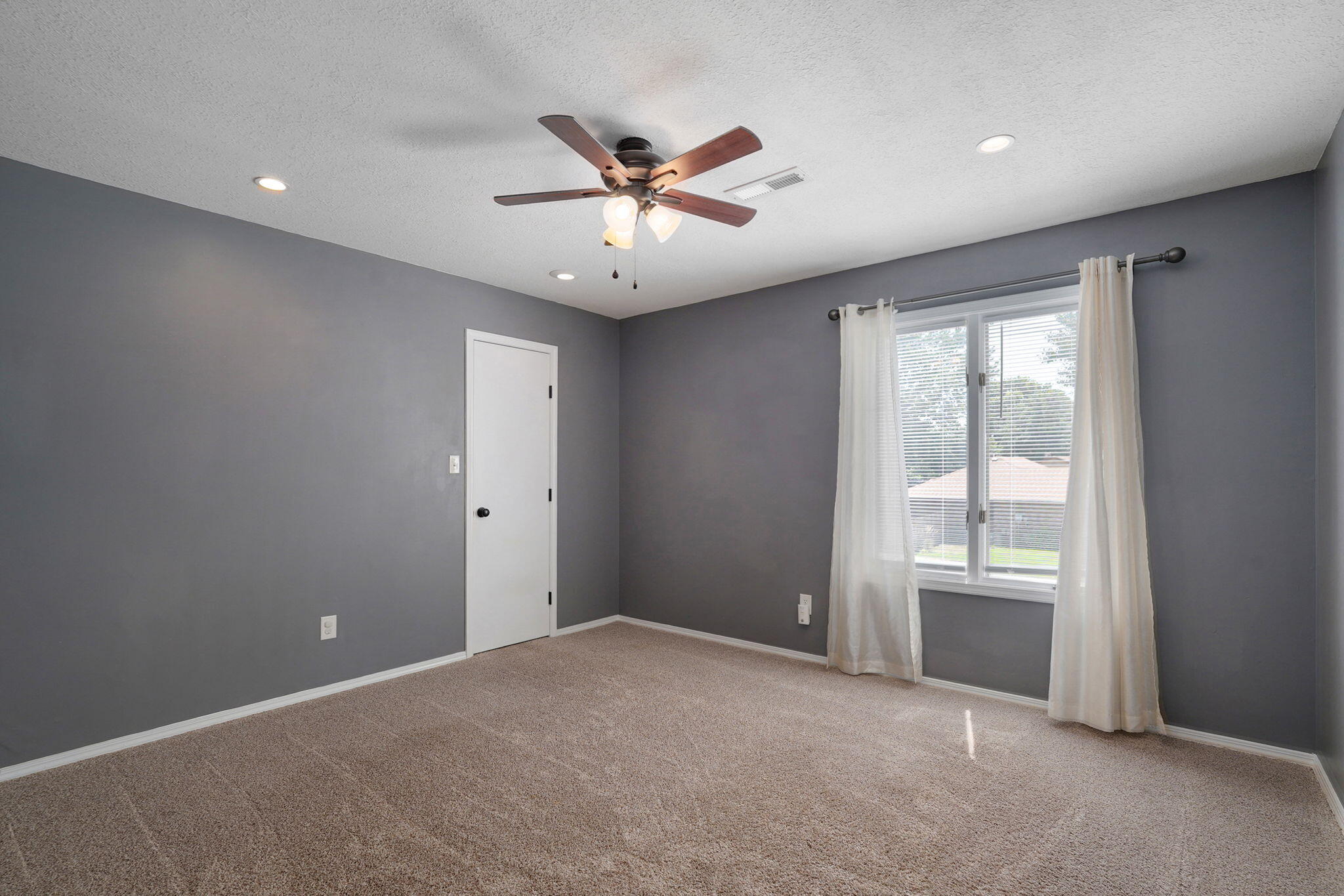 Photo 18 - Residential for sale – 2771 W Westview Street  Springfield, MO