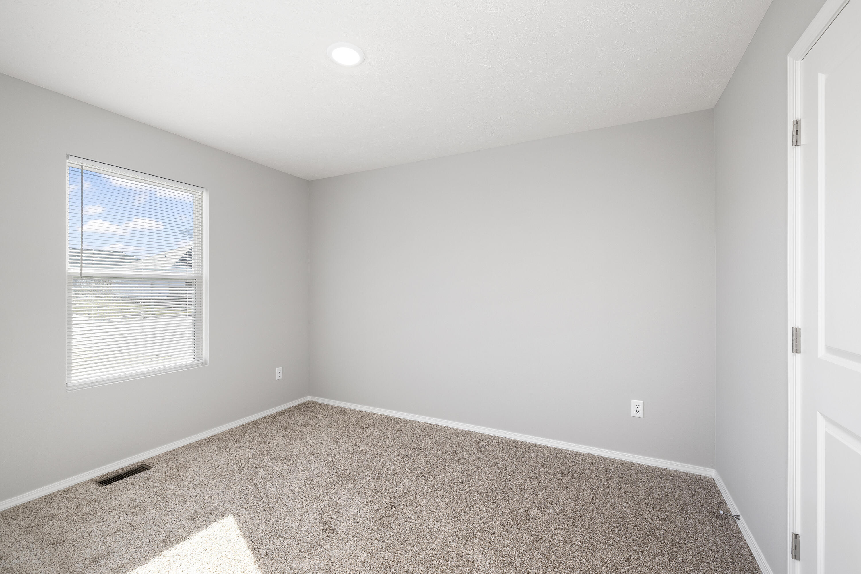 Photo 17 - Residential for sale – 2180 S Durango Drive  Bolivar, MO