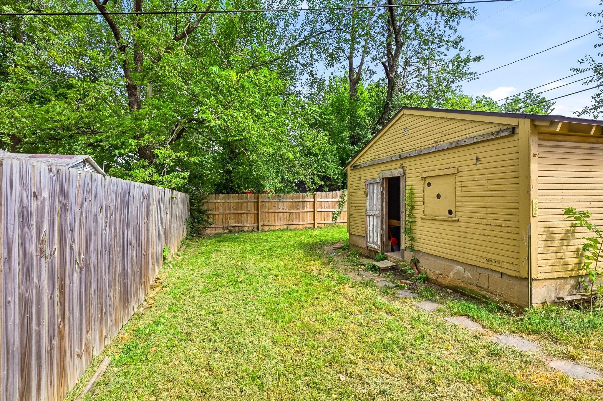 Photo 15 - Residential for sale – 1886 N Fort Avenue  Springfield, MO