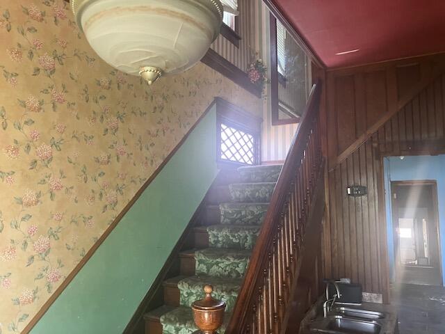 Photo 14 - Residential for sale – 111 W Walnut Street  Columbus, KS
