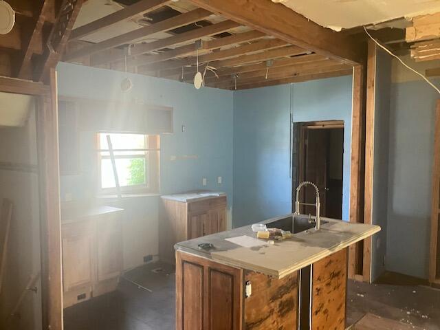 Photo 5 - Residential for sale – 111 W Walnut Street  Columbus, KS