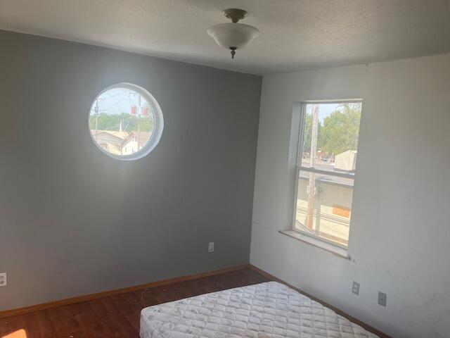 Photo 10 - Residential for sale – 111 W Walnut Street  Columbus, KS