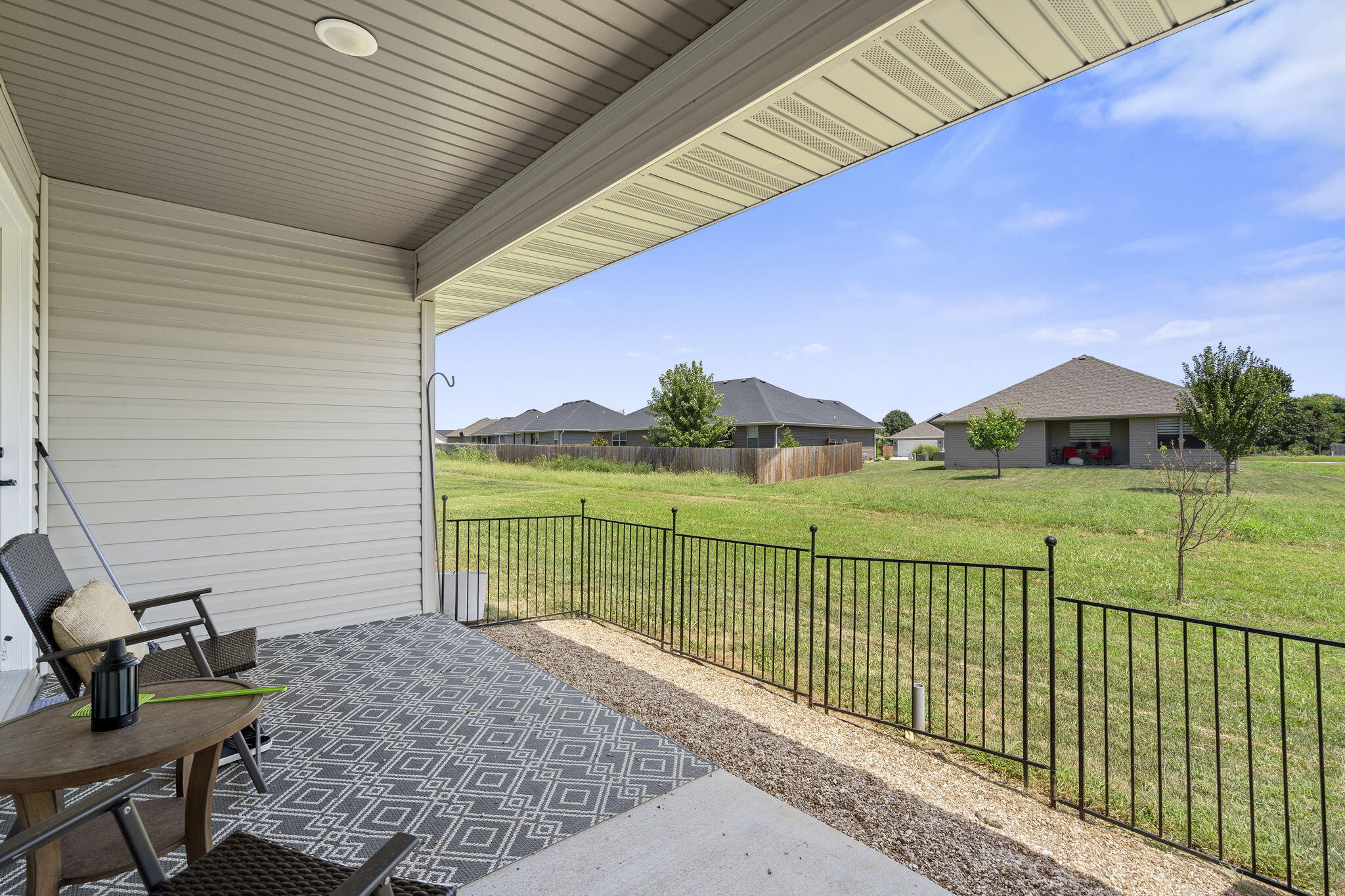 Photo 5 - Residential for sale – 456 E Melton Road  Ozark, MO