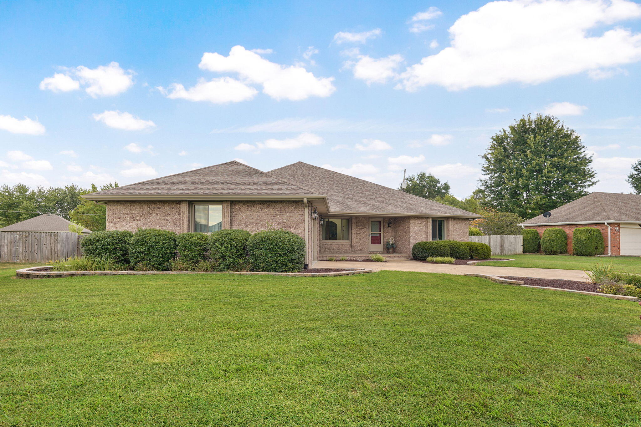 Photo 3 - Residential for sale – 1206  Soleil Circle  Mountain Grove, MO