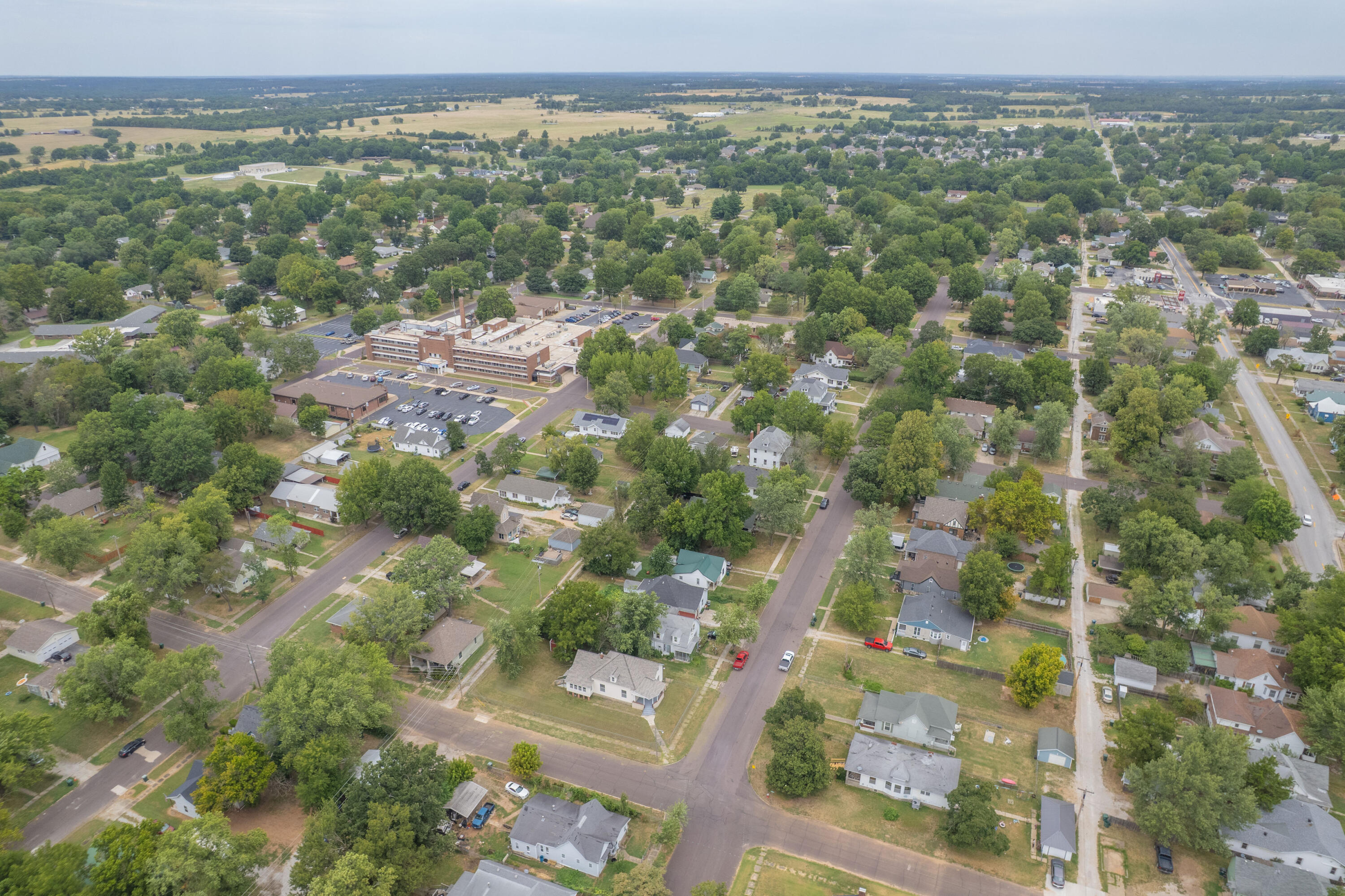 Photo 37 - Residential for sale – 700  Frisco Street  Monett, MO
