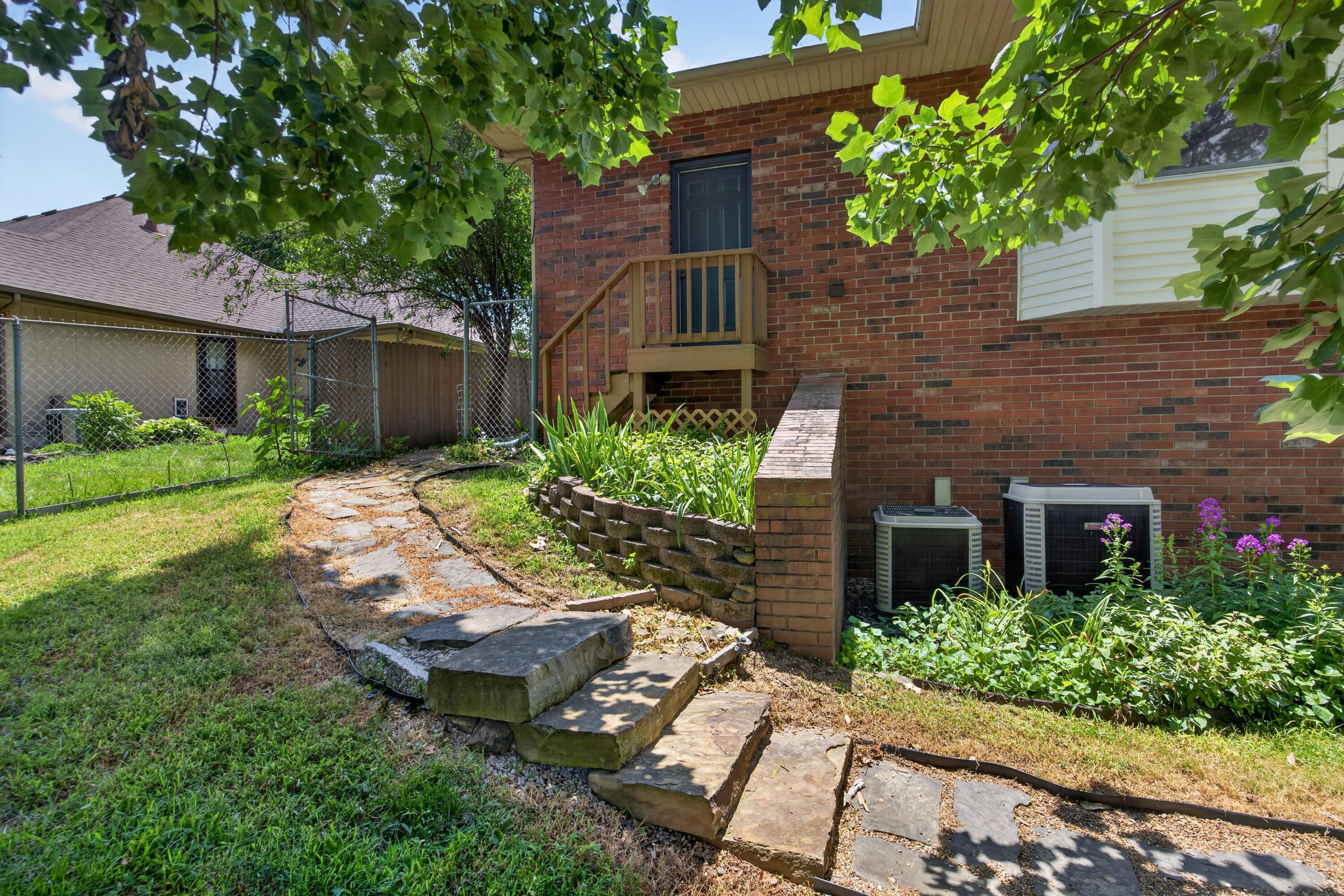 Photo 58 - Residential for sale – 3605 E Delmar Street  Springfield, MO