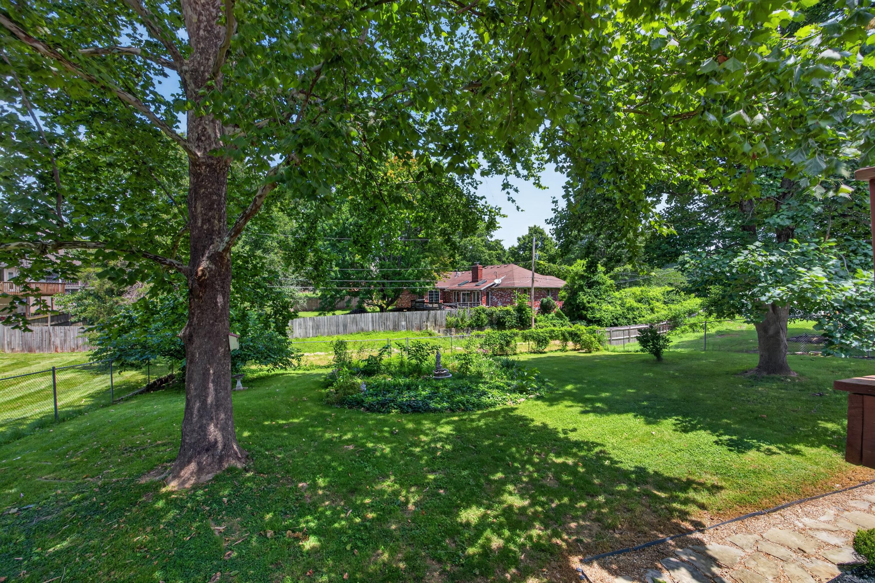 Photo 56 - Residential for sale – 3605 E Delmar Street  Springfield, MO