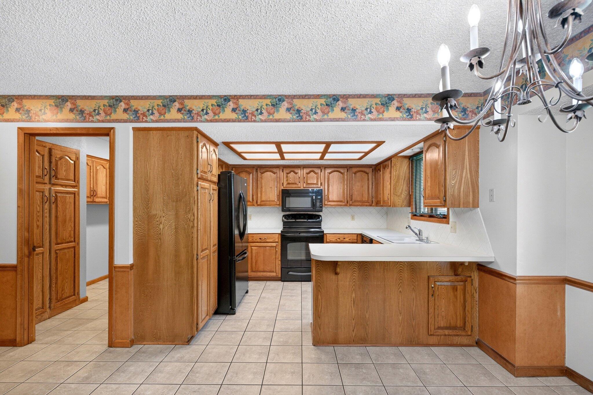 Photo 8 - Residential for sale – 3447 S Valley View Avenue  Springfield, MO