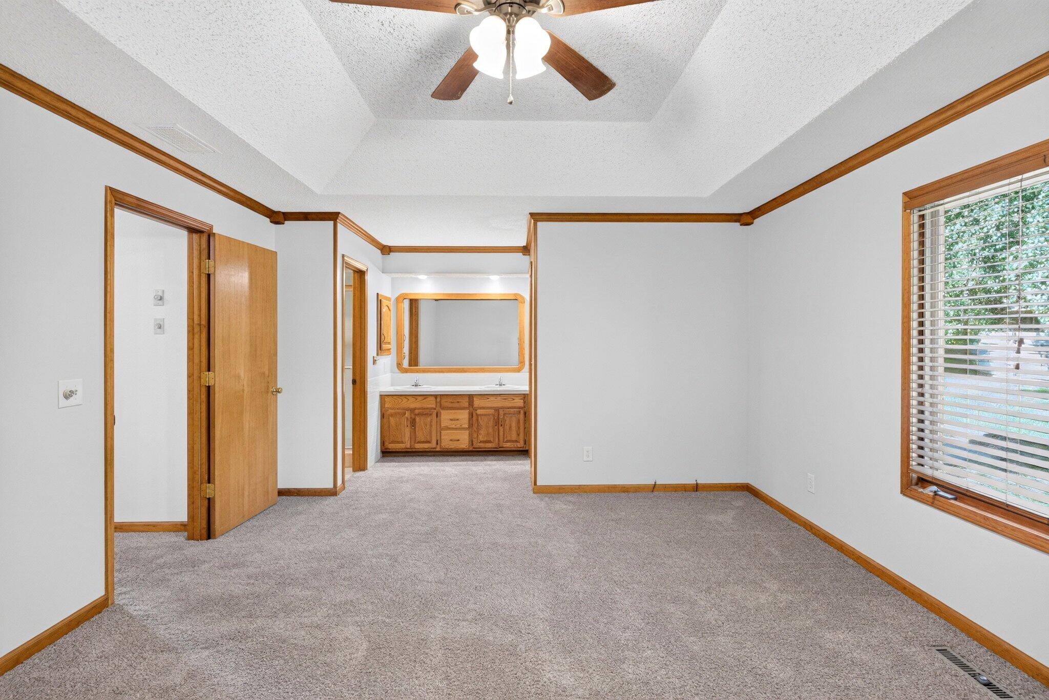 Photo 19 - Residential for sale – 3447 S Valley View Avenue  Springfield, MO