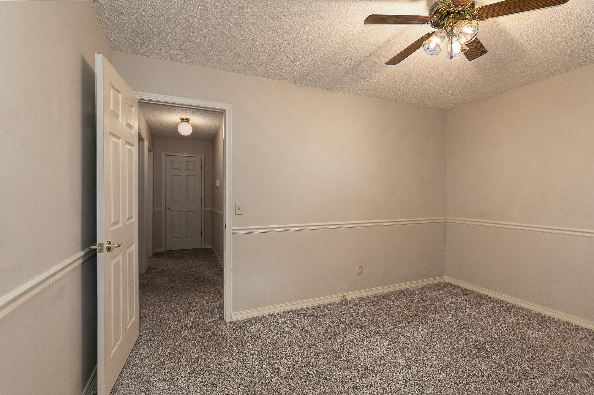Photo 24 - Residential for sale – 4035 S Parkcrest Avenue  Springfield, MO