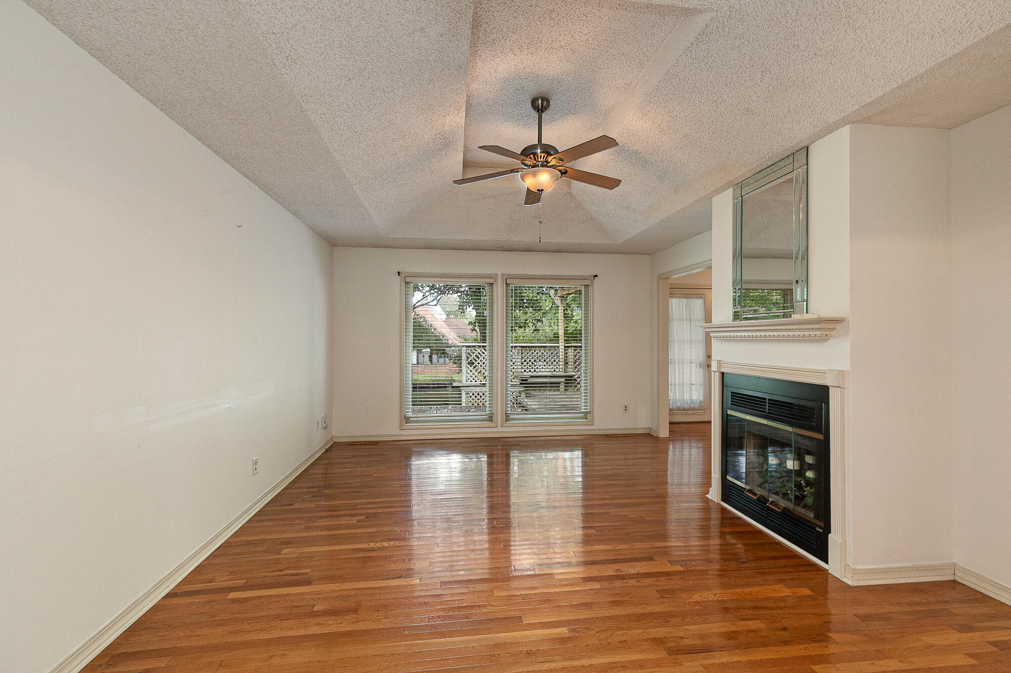 Photo 7 - Residential for sale – 4035 S Parkcrest Avenue  Springfield, MO