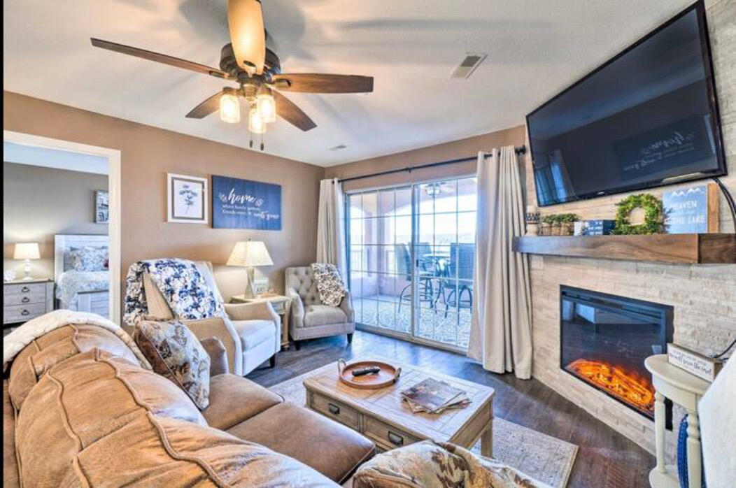 Photo 6 - Residential for sale – 700  Emerald Point Drive  Hollister, MO