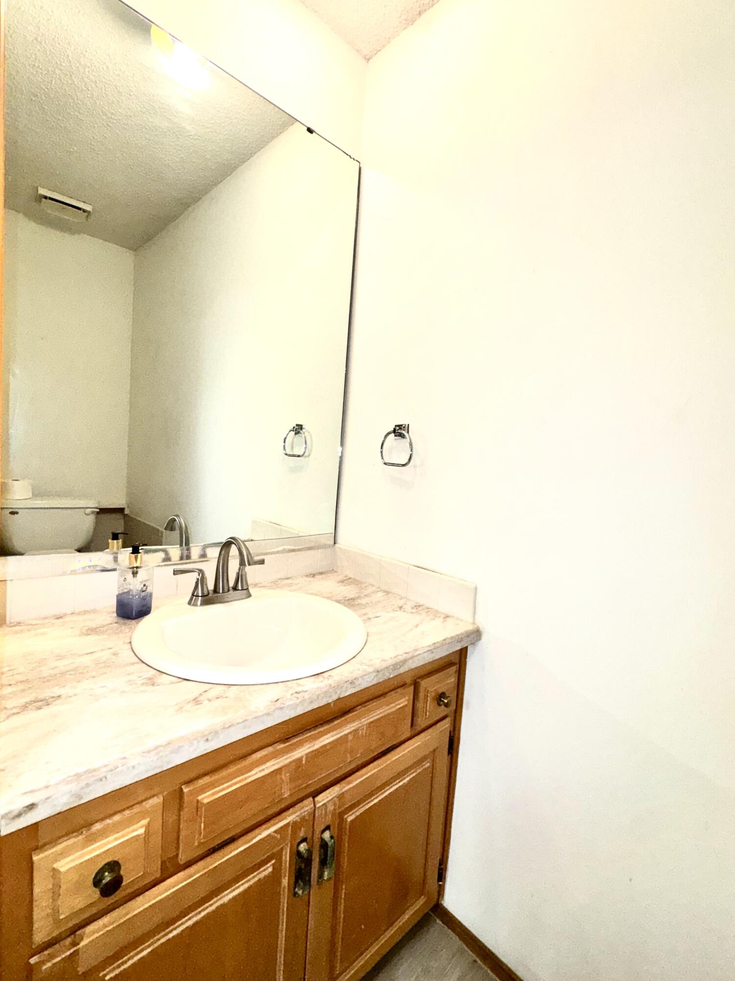 Photo 18 - Residential for sale – 213  Wells Street  Greenfield, MO