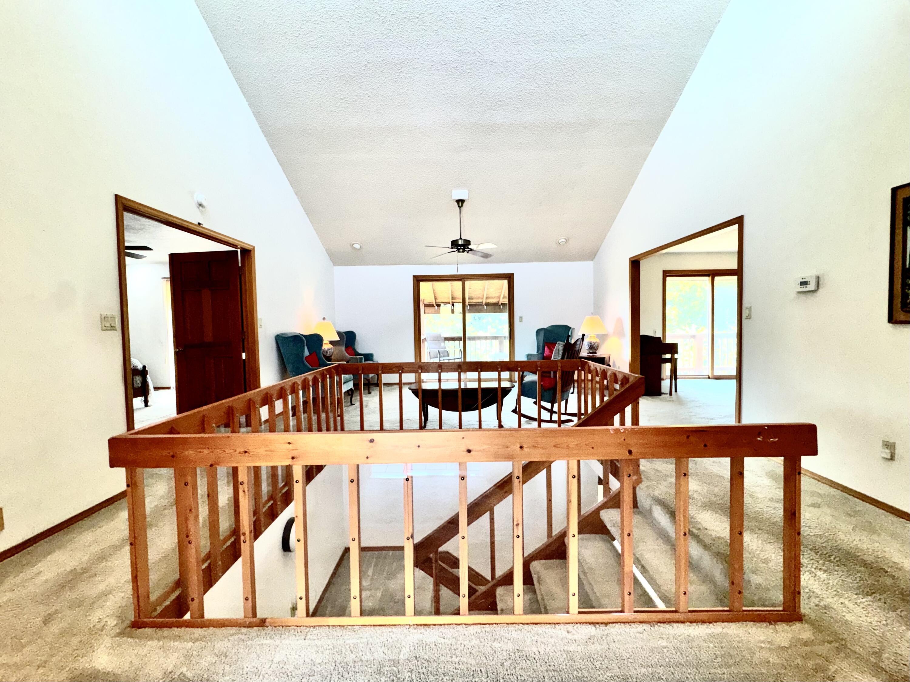 Photo 5 - Residential for sale – 213  Wells Street  Greenfield, MO