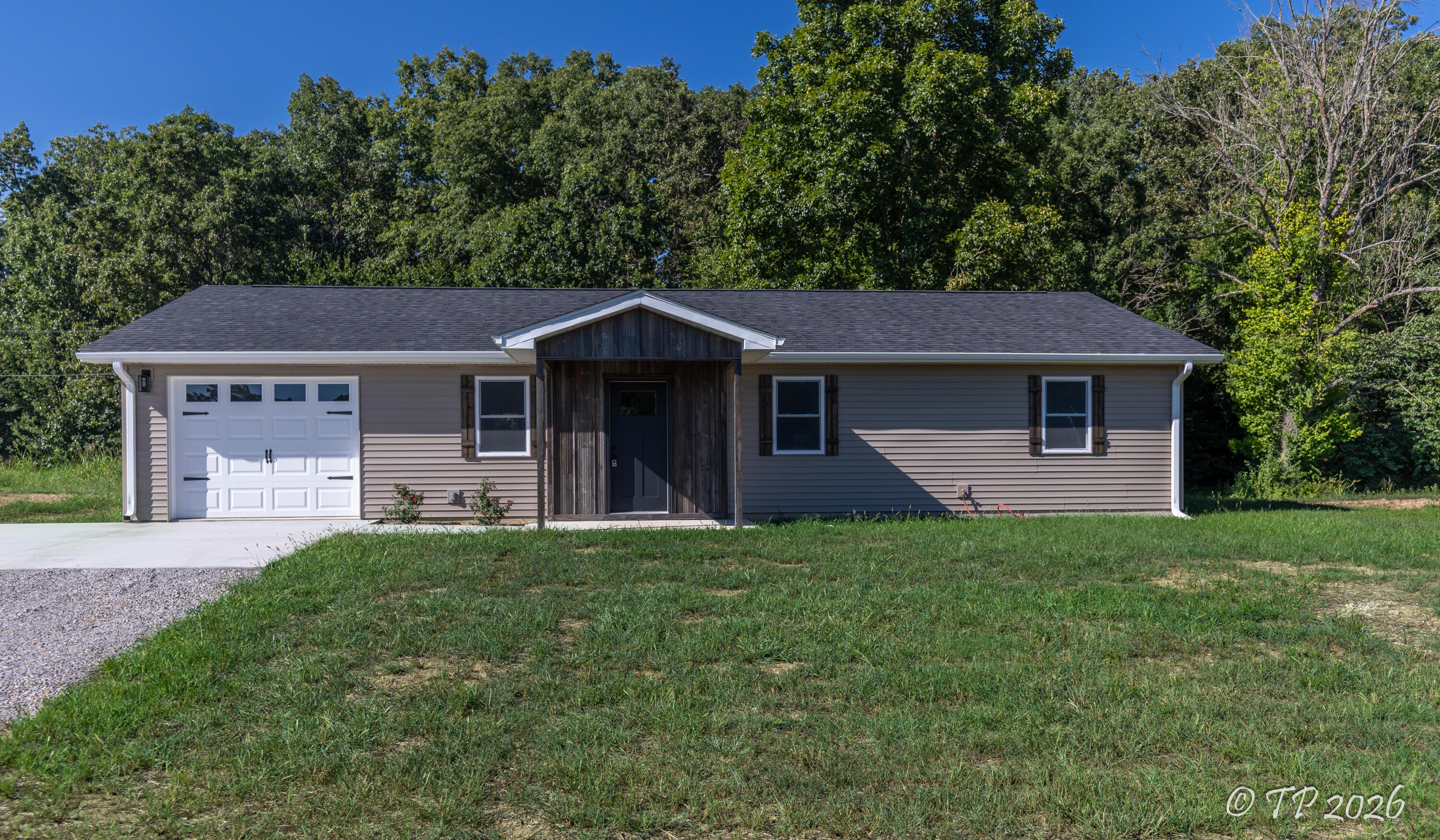 Photo 28 - Residential for sale – 2415  Deatherage Avenue  West Plains, MO