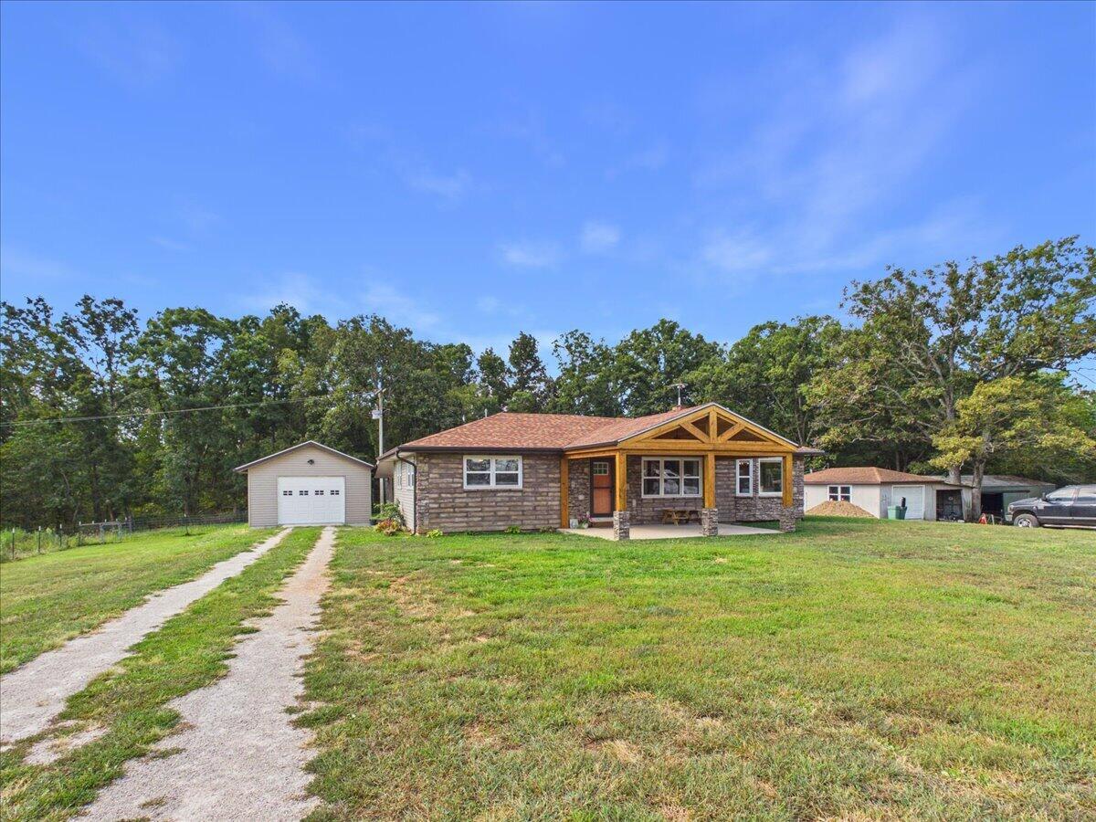 Photo 3 - Residential for sale – 4731  Sellers Ford Road  Hartville, MO