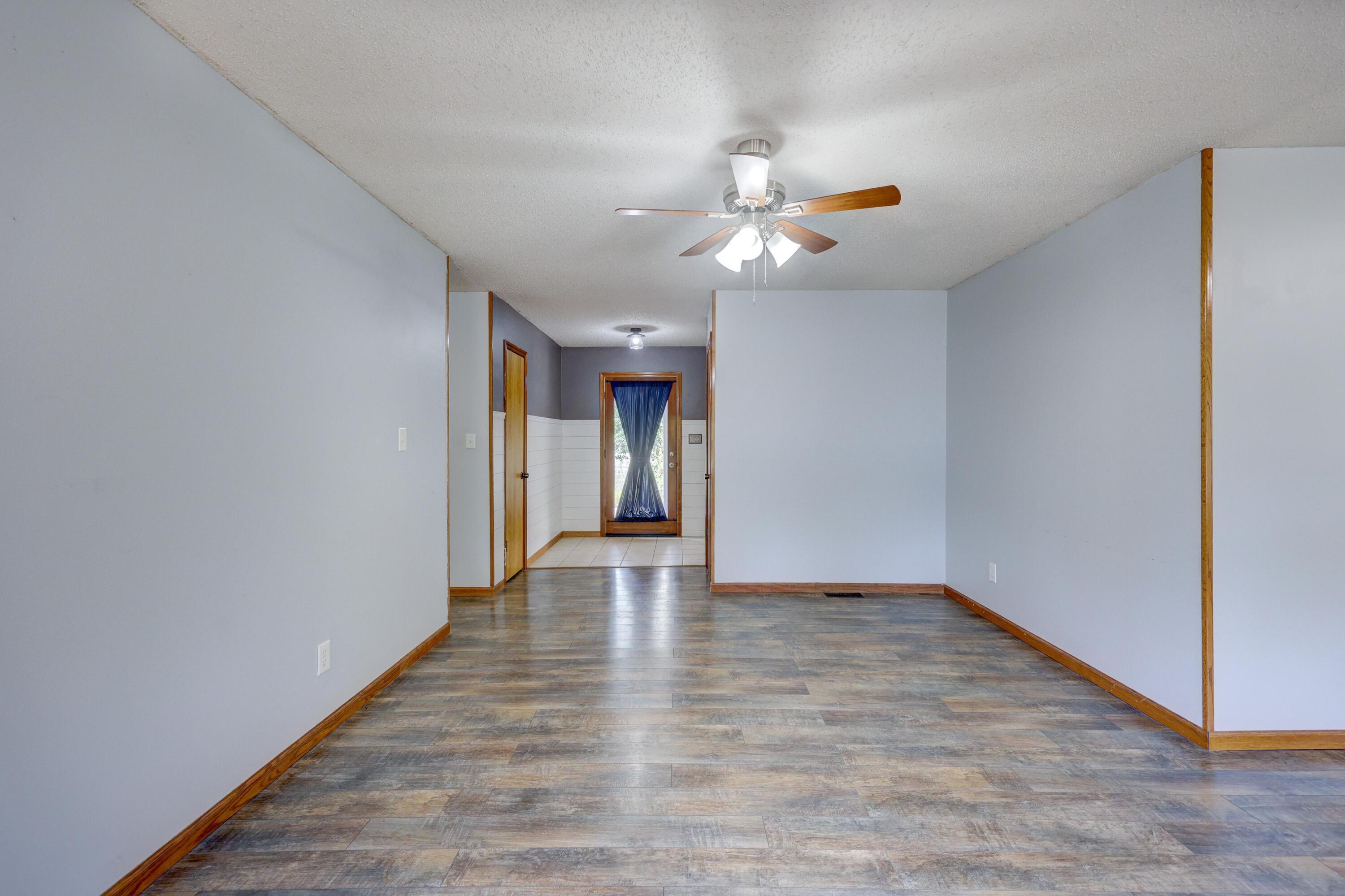 Photo 4 - Residential for sale – 1701  Hickory Hills Drive  Joplin, MO