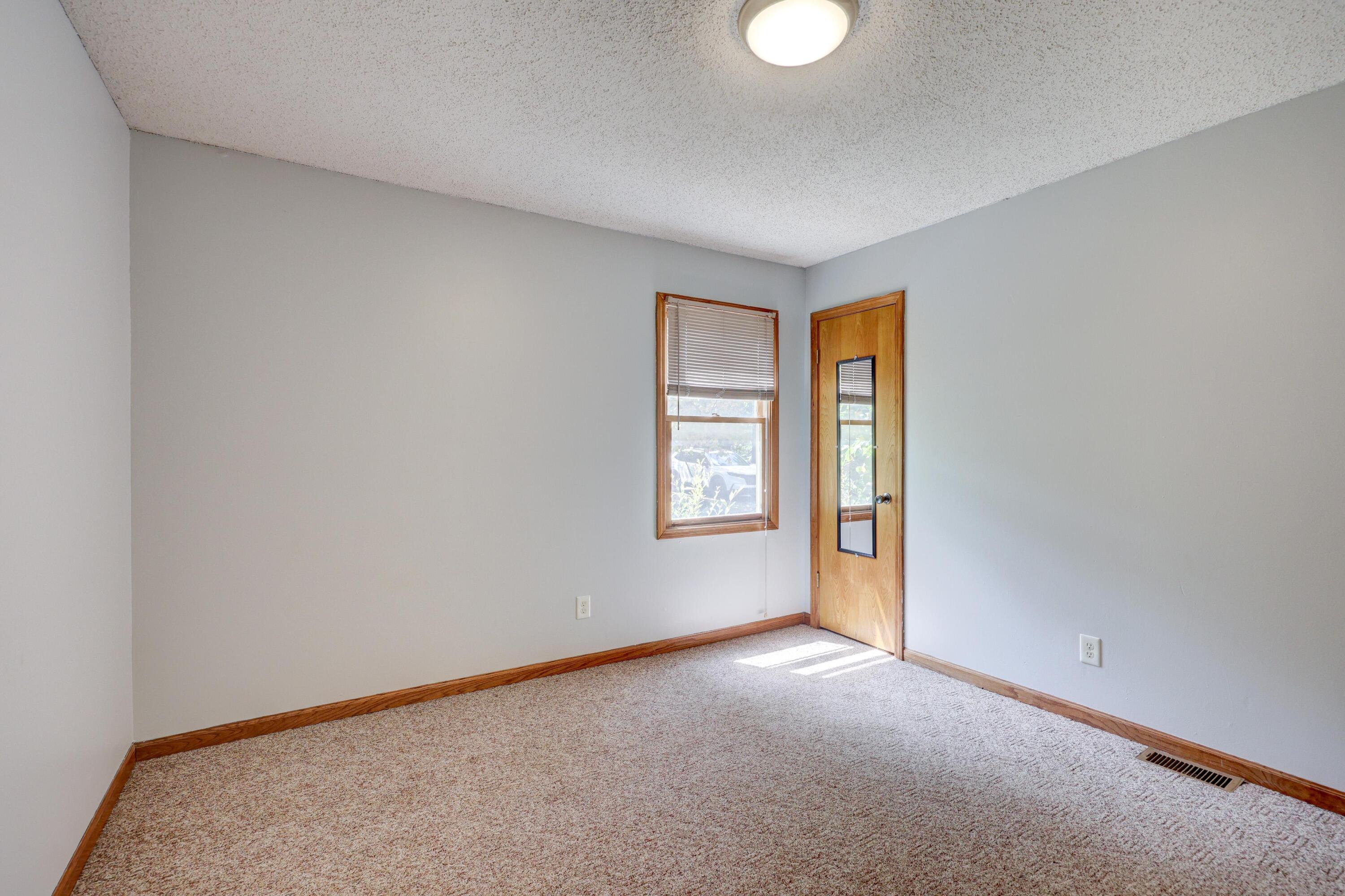 Photo 20 - Residential for sale – 1701  Hickory Hills Drive  Joplin, MO