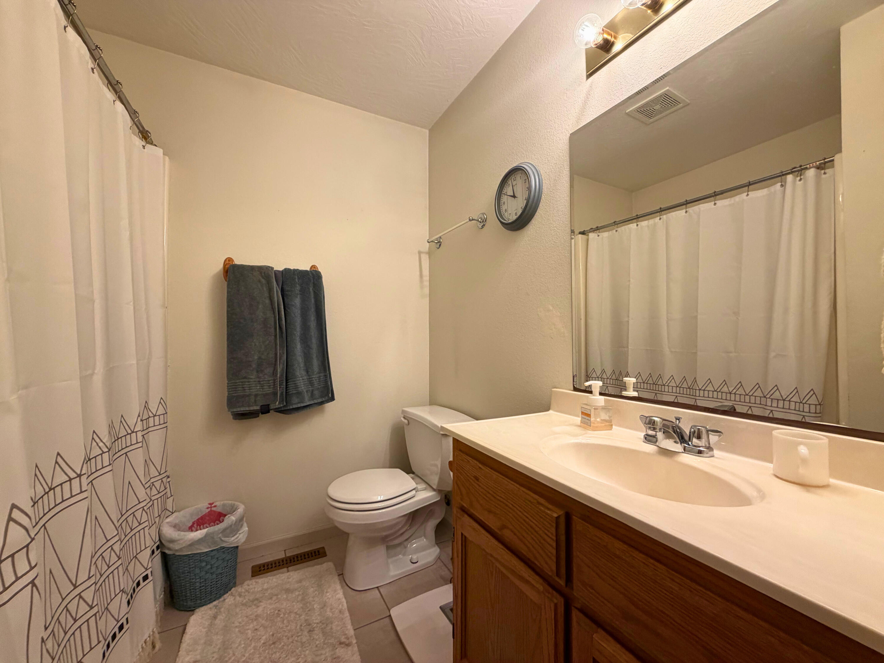 Photo 8 - Residential Income for sale – 420/2/5/7 W Bradford Street  Bolivar, MO
