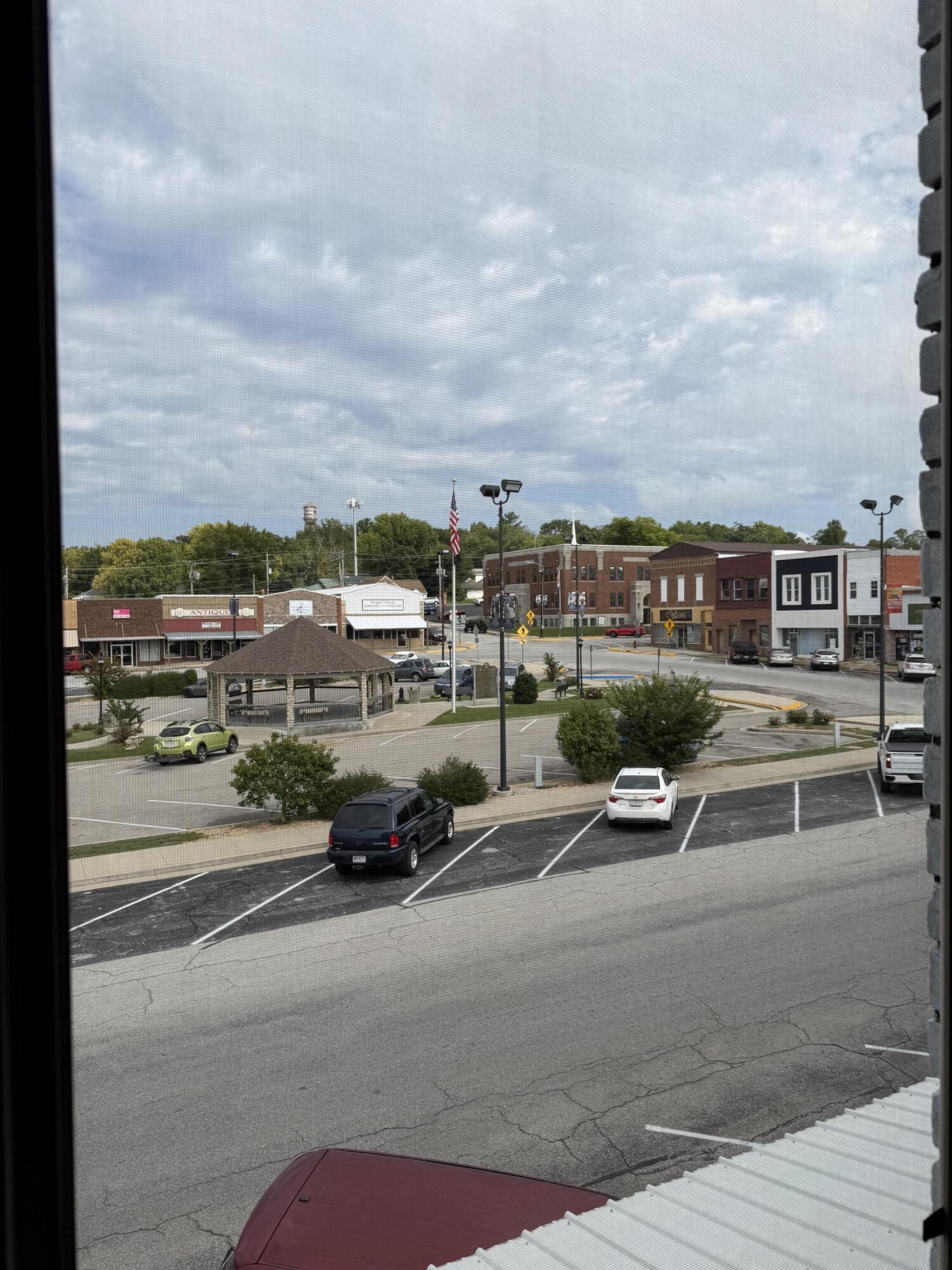 Photo 13 - Commercial Sale for sale – 109 S Jefferson Street  Ava, MO