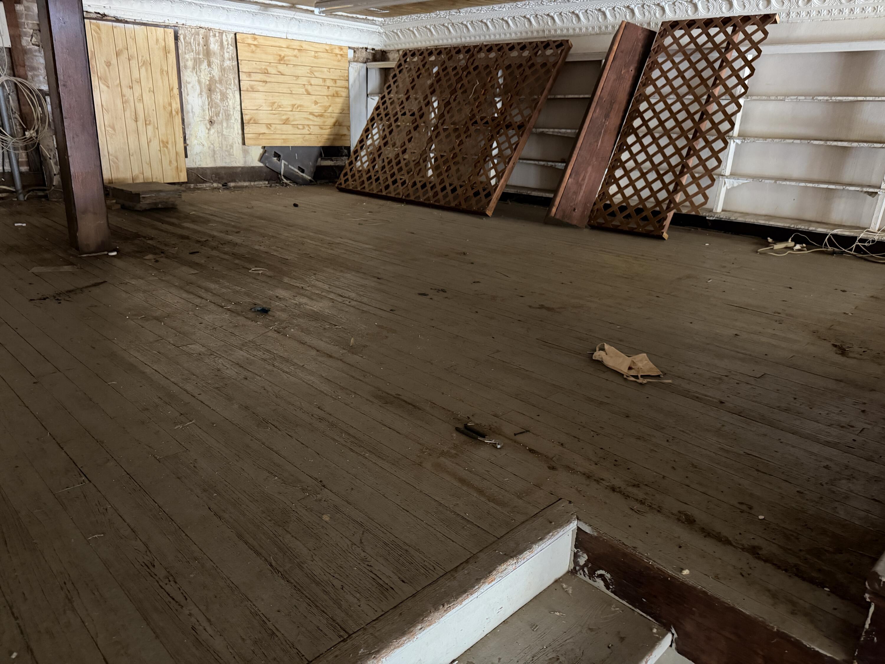 Photo 10 - Commercial Sale for sale – 109 S Jefferson Street  Ava, MO