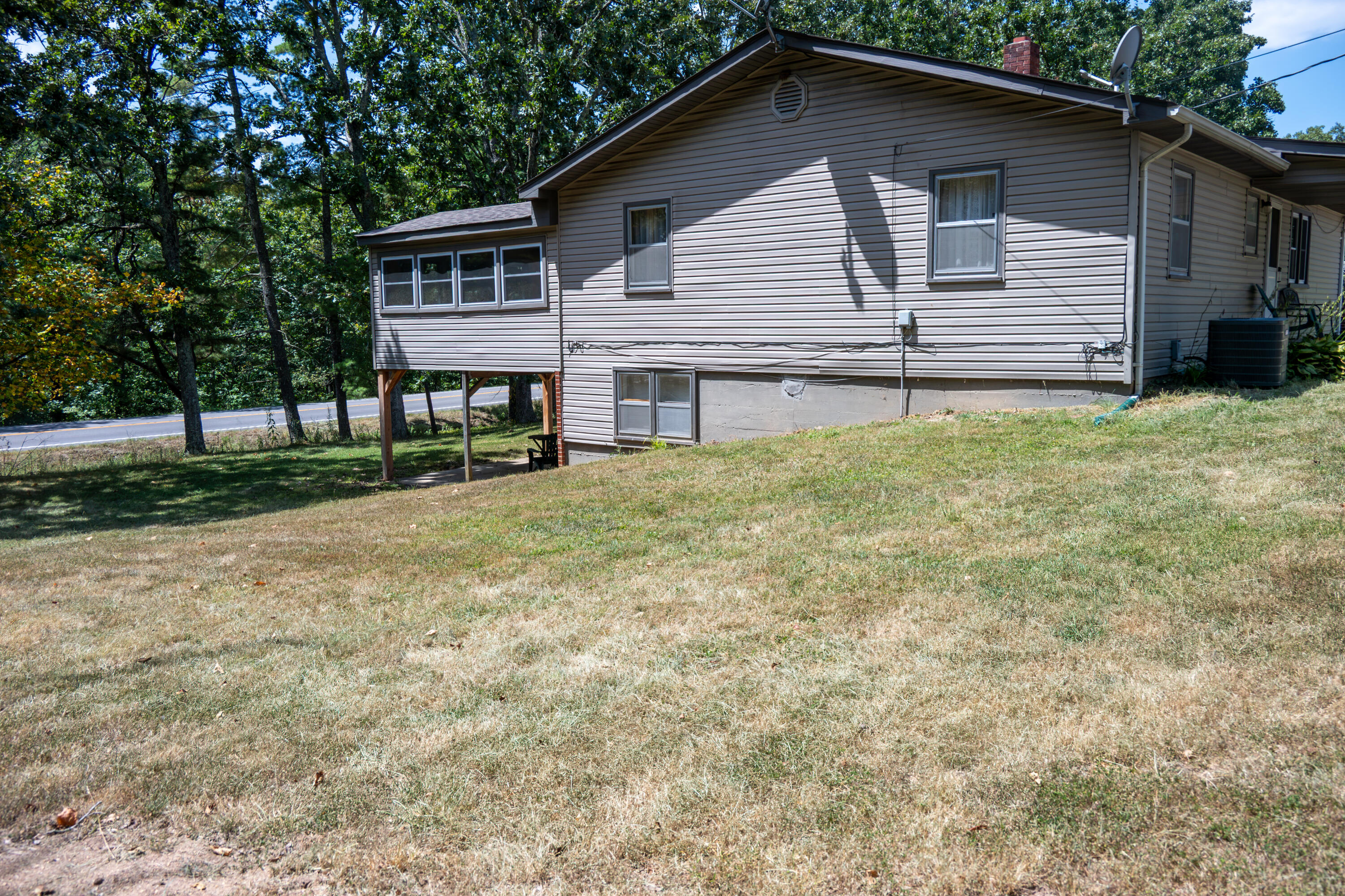 Photo 5 - Residential for sale – 14650  Evergreen Road  Bucyrus, MO