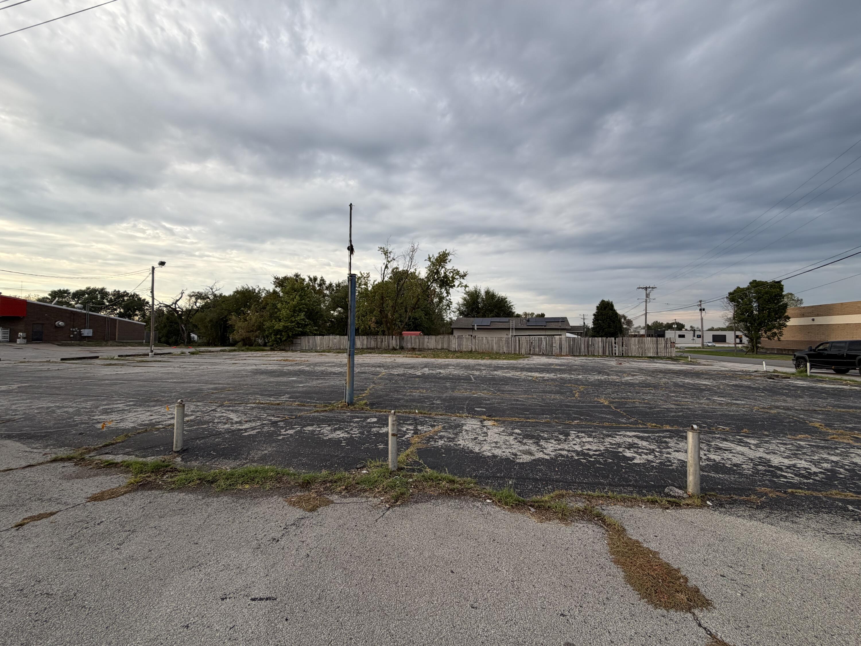 Photo 2 - Land for sale – 2301 W 7th Street  Joplin, MO