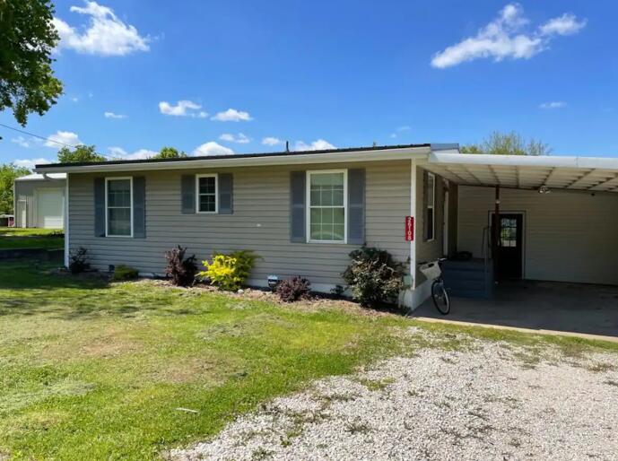 Residential for sale – 26108  Ken Haven Road  Pittsburg, MO