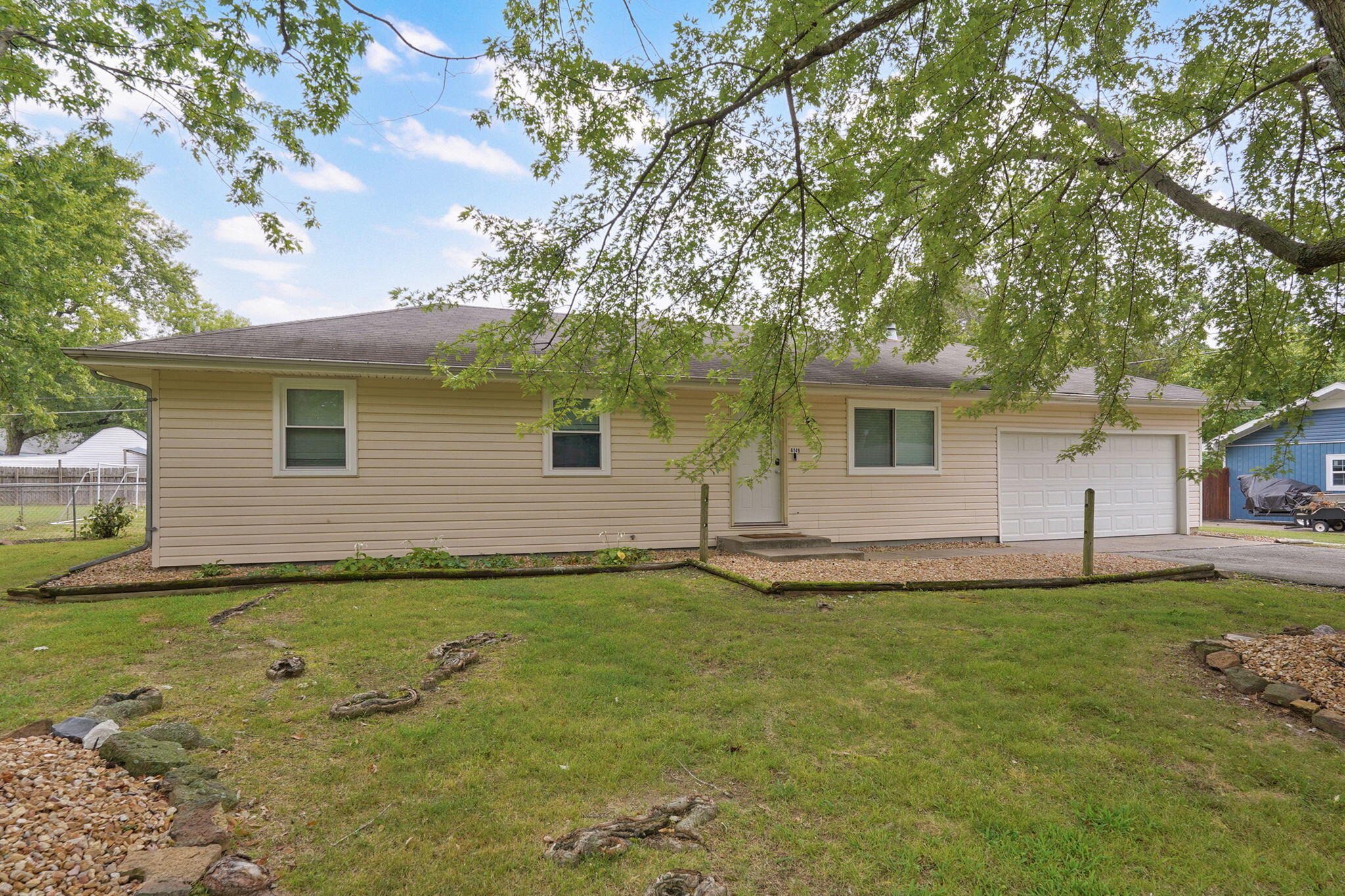 Photo 3 - Residential for sale – 4149 W Mesa Street  Battlefield, MO