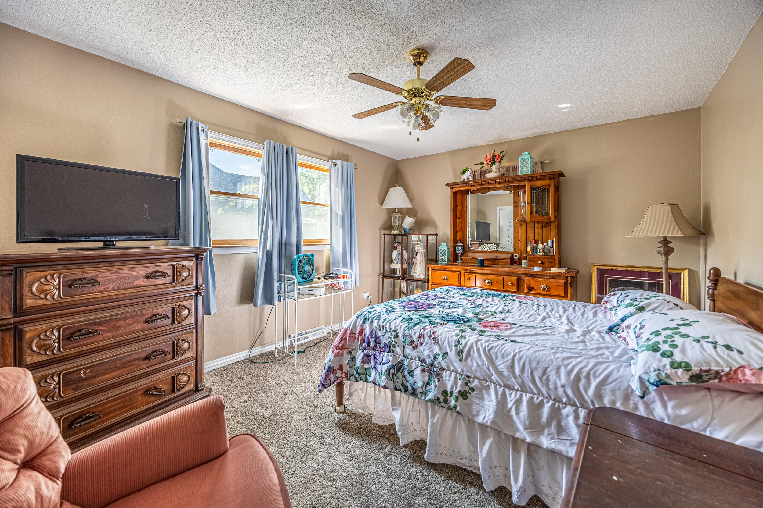 Photo 13 - Residential for sale – 108 W Hickory Street  El Dorado Springs, MO