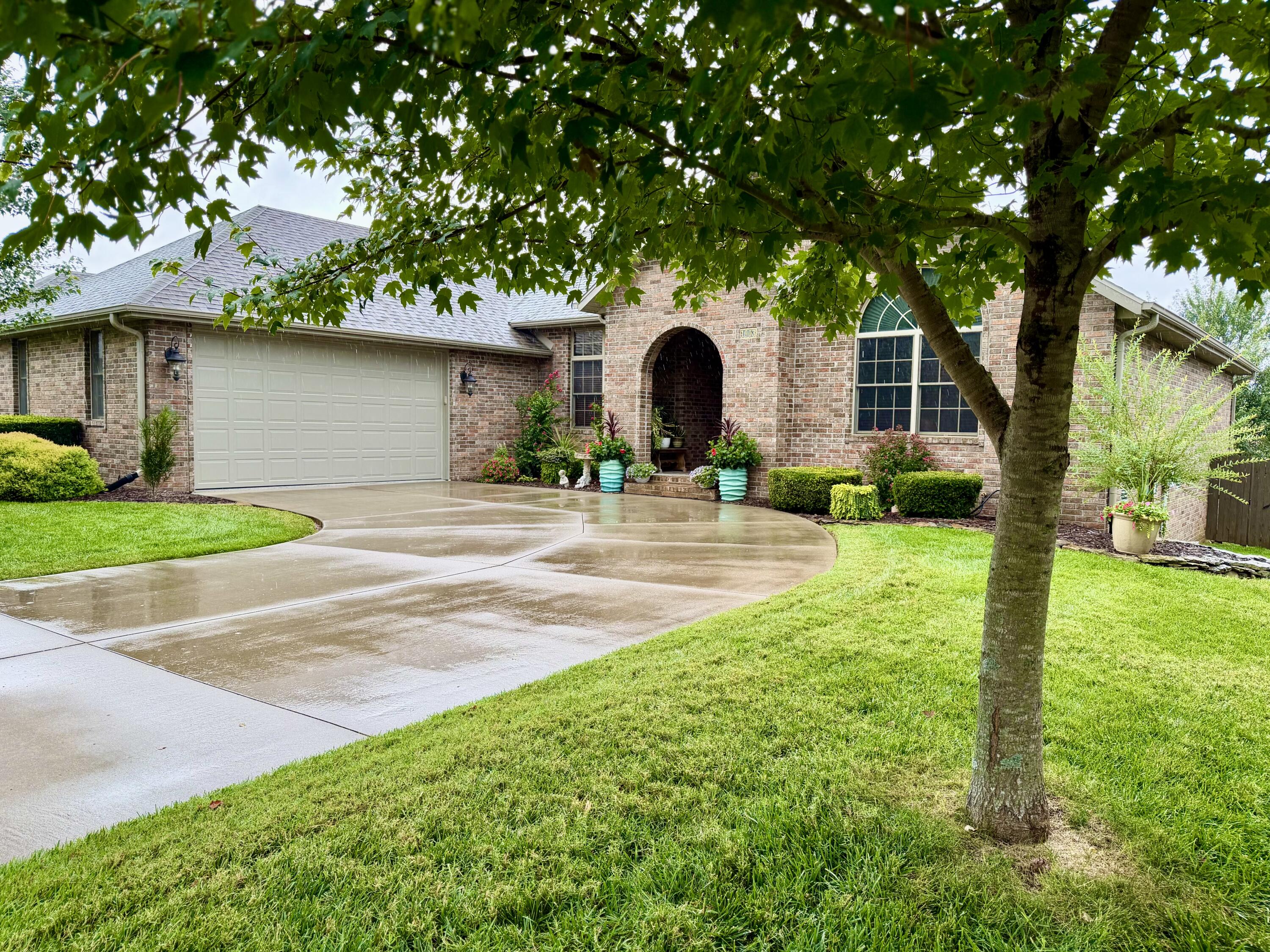 Photo 5 - Residential for sale – 1003 N 23rd Avenue  Ozark, MO