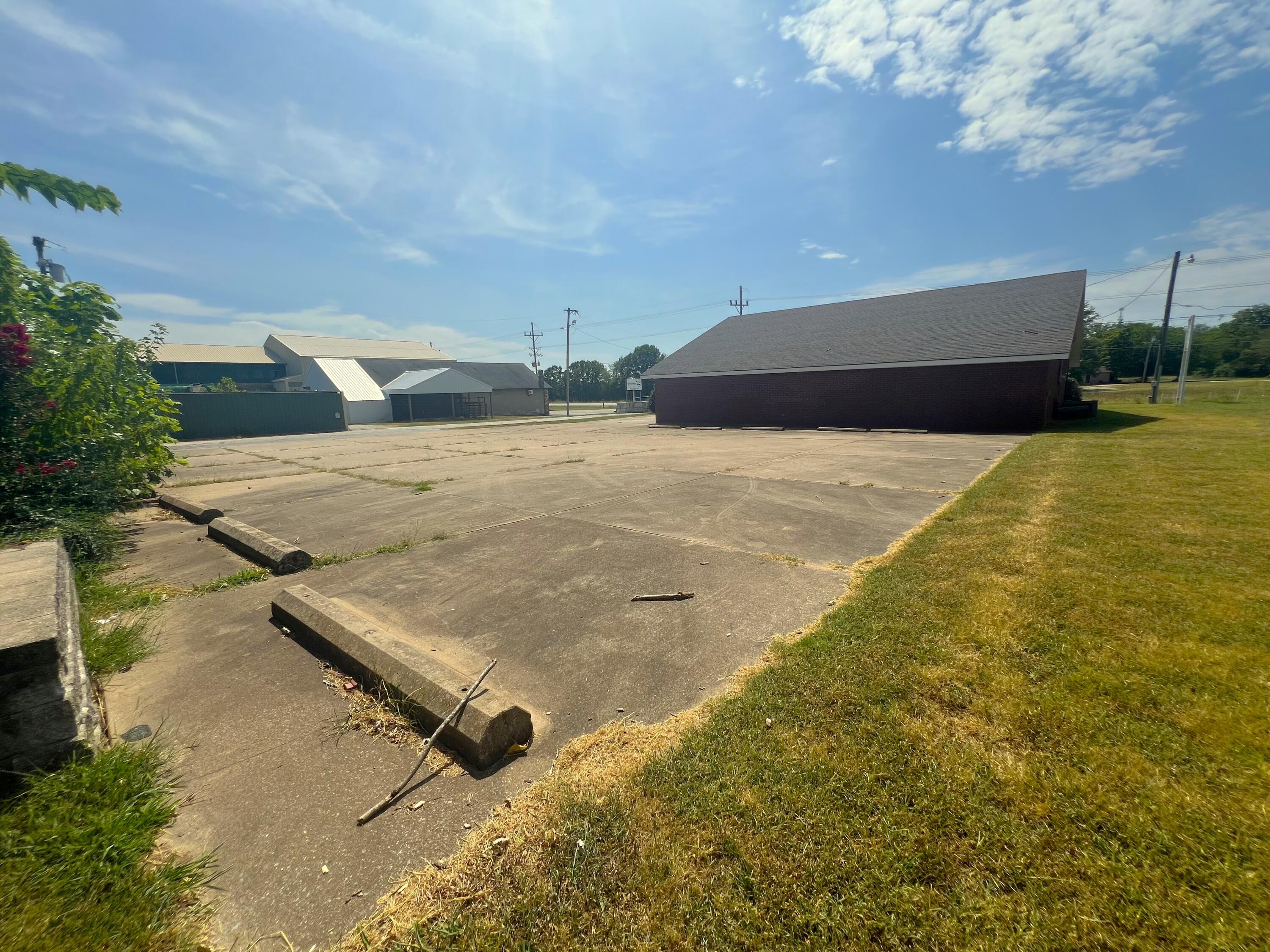 Photo 10 - Commercial Sale for sale – 130 N Roy Hill Boulevard  Goodman, MO