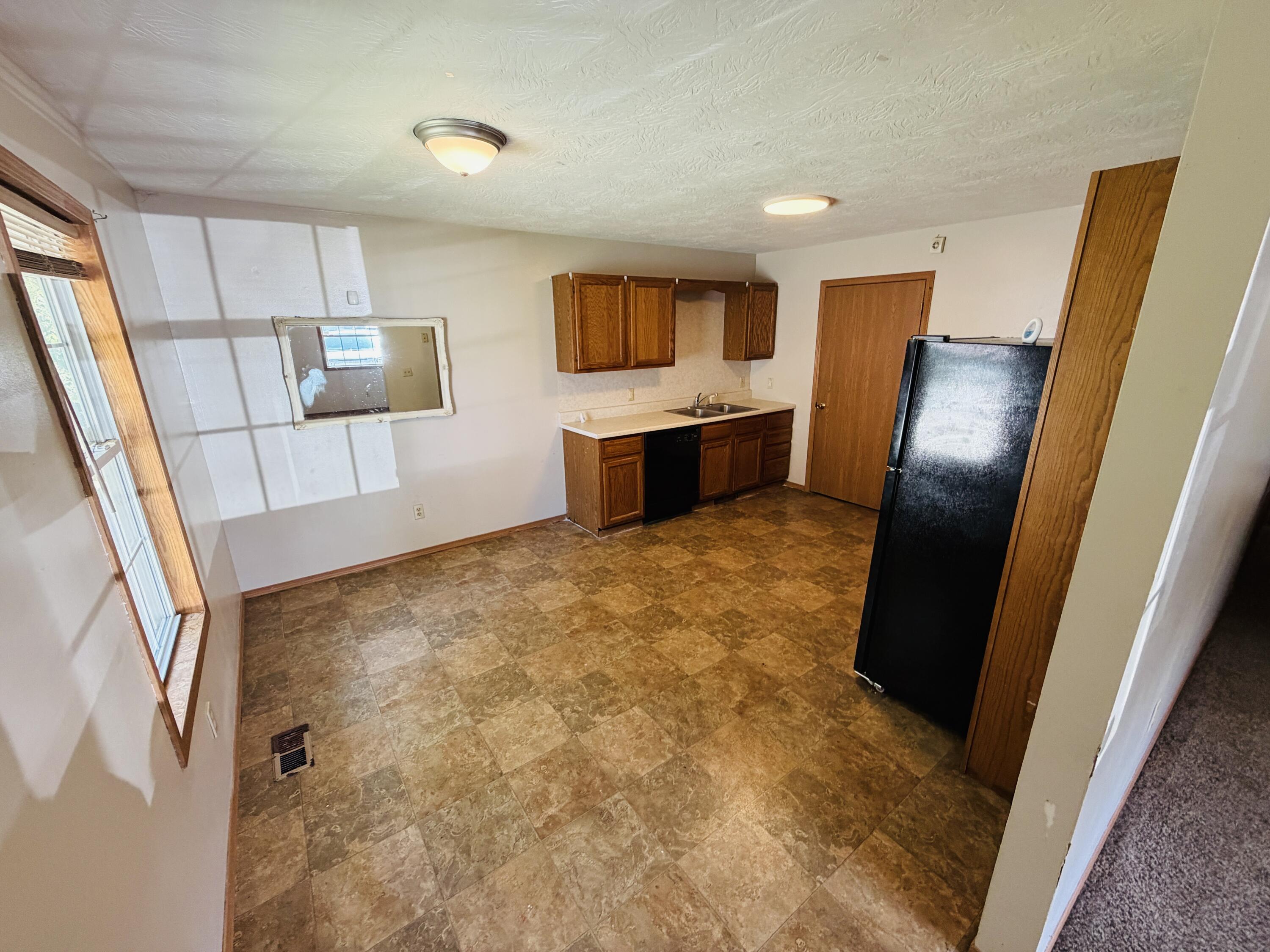 Photo 2 - Residential for sale – 1432 N Prospect Avenue  Springfield, MO