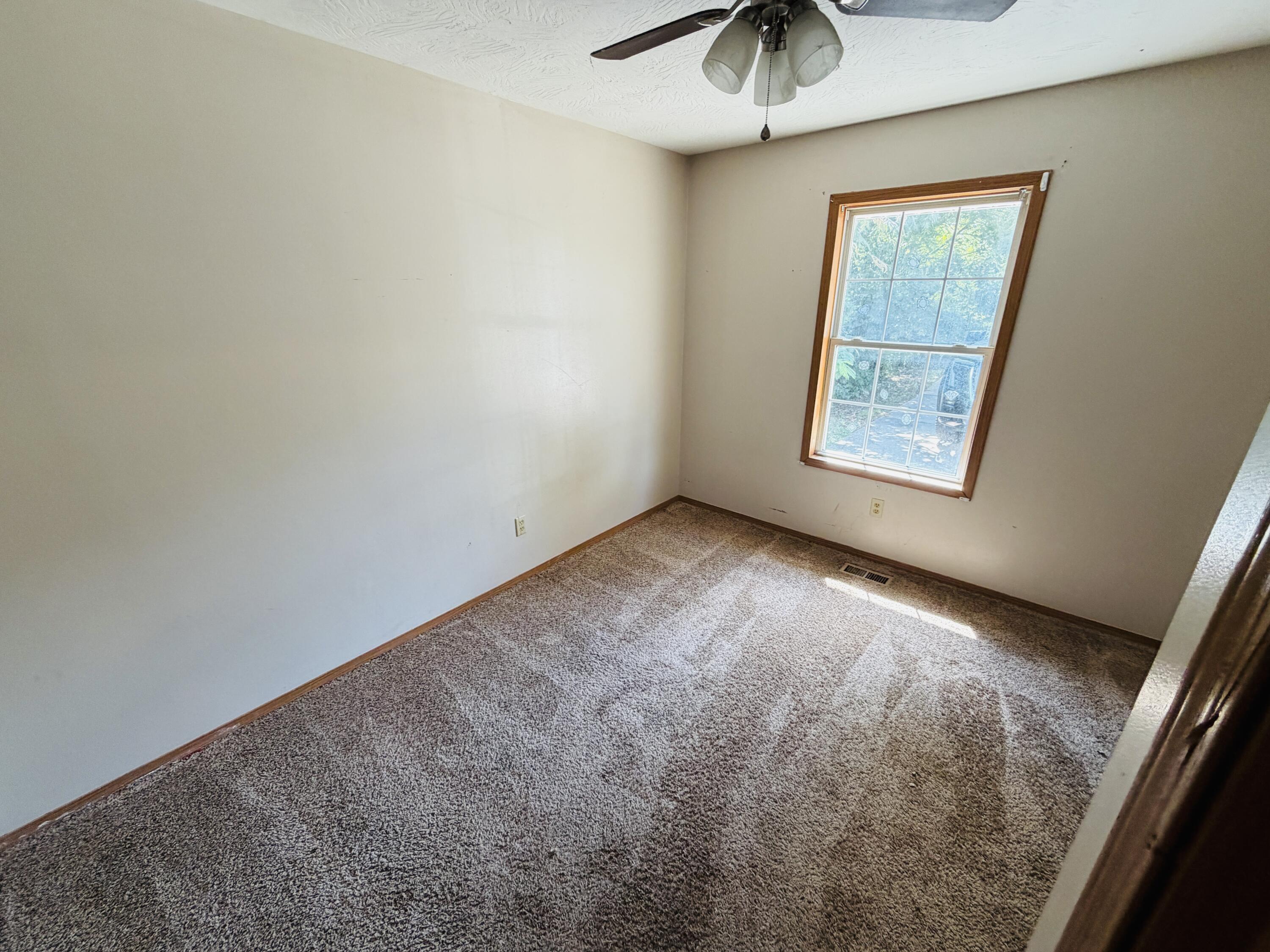 Photo 11 - Residential for sale – 1432 N Prospect Avenue  Springfield, MO