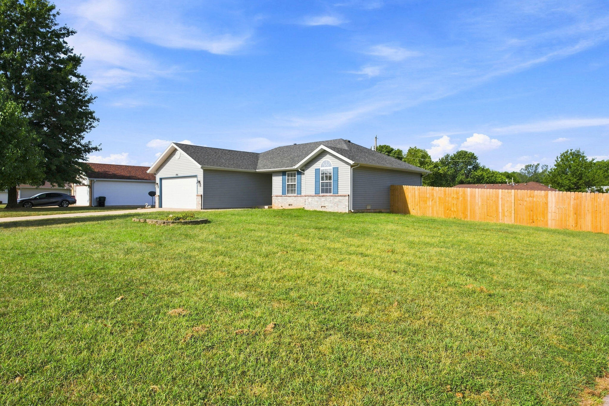 Photo 4 - Residential for sale – 701  Darin Lane  Willard, MO