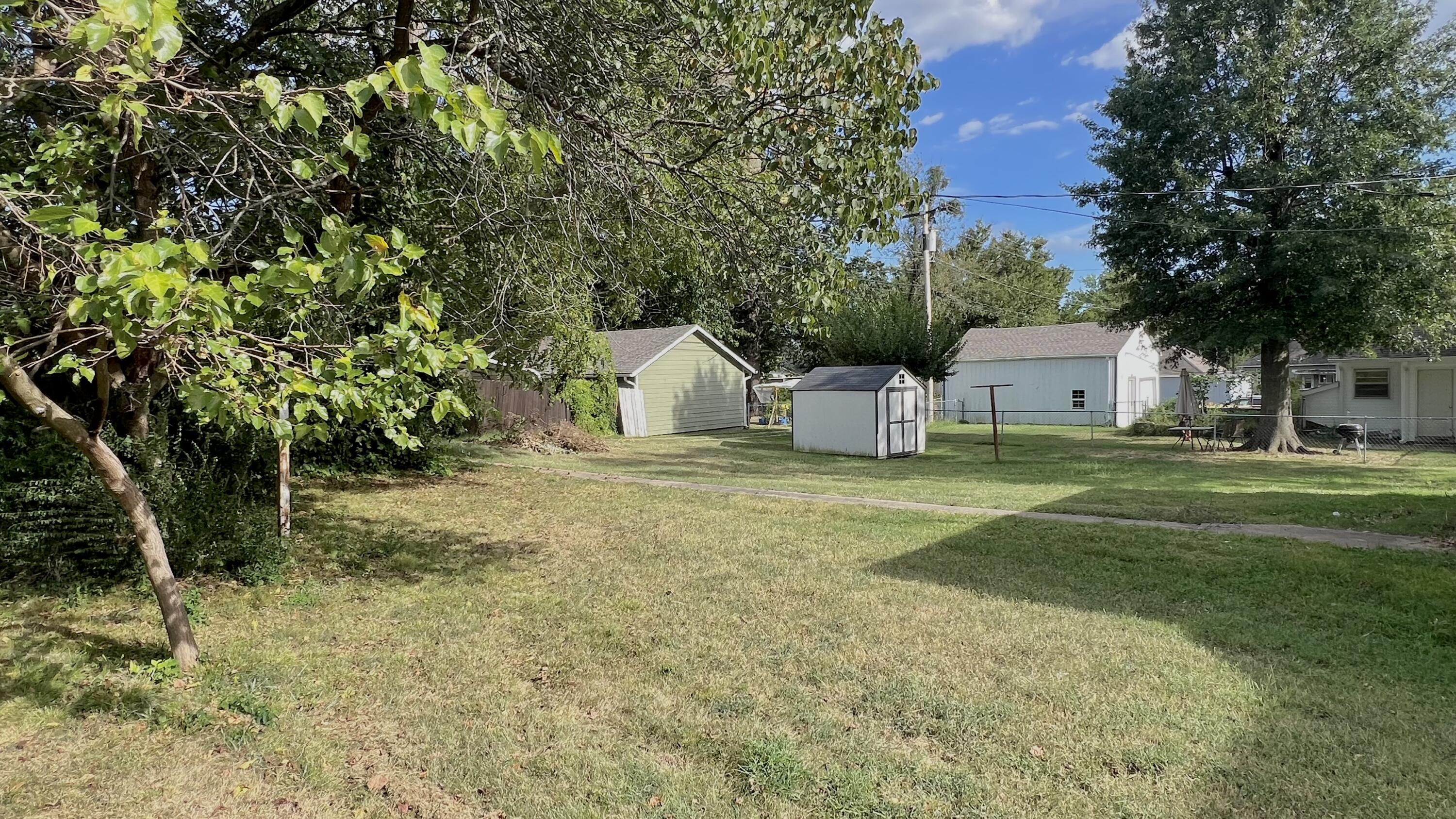Photo 5 - Residential for sale – 717  Euclid Avenue  Monett, MO