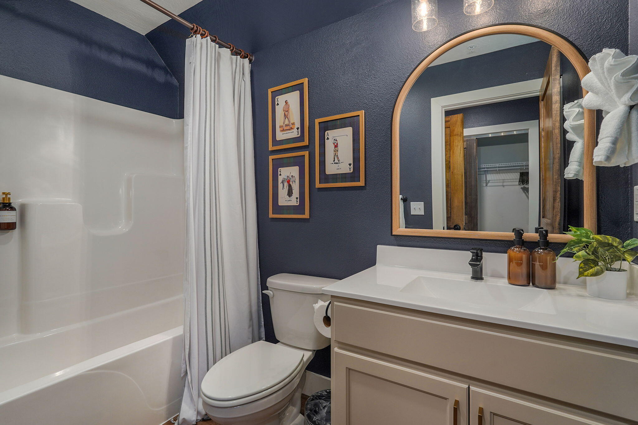 Photo 32 - Residential for sale – 355  Mark Twain Drive  Hollister, MO