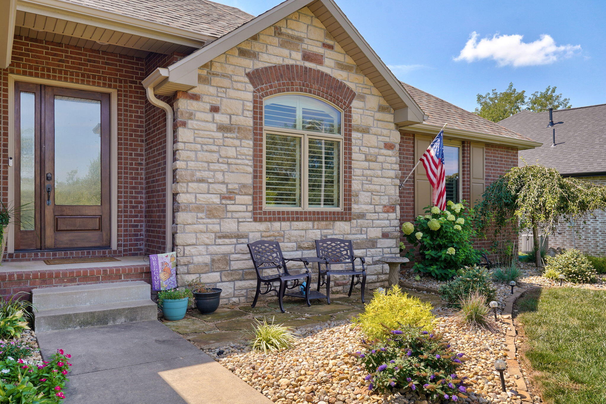Photo 4 - Residential for sale – 1124 E Headley Street  Springfield, MO