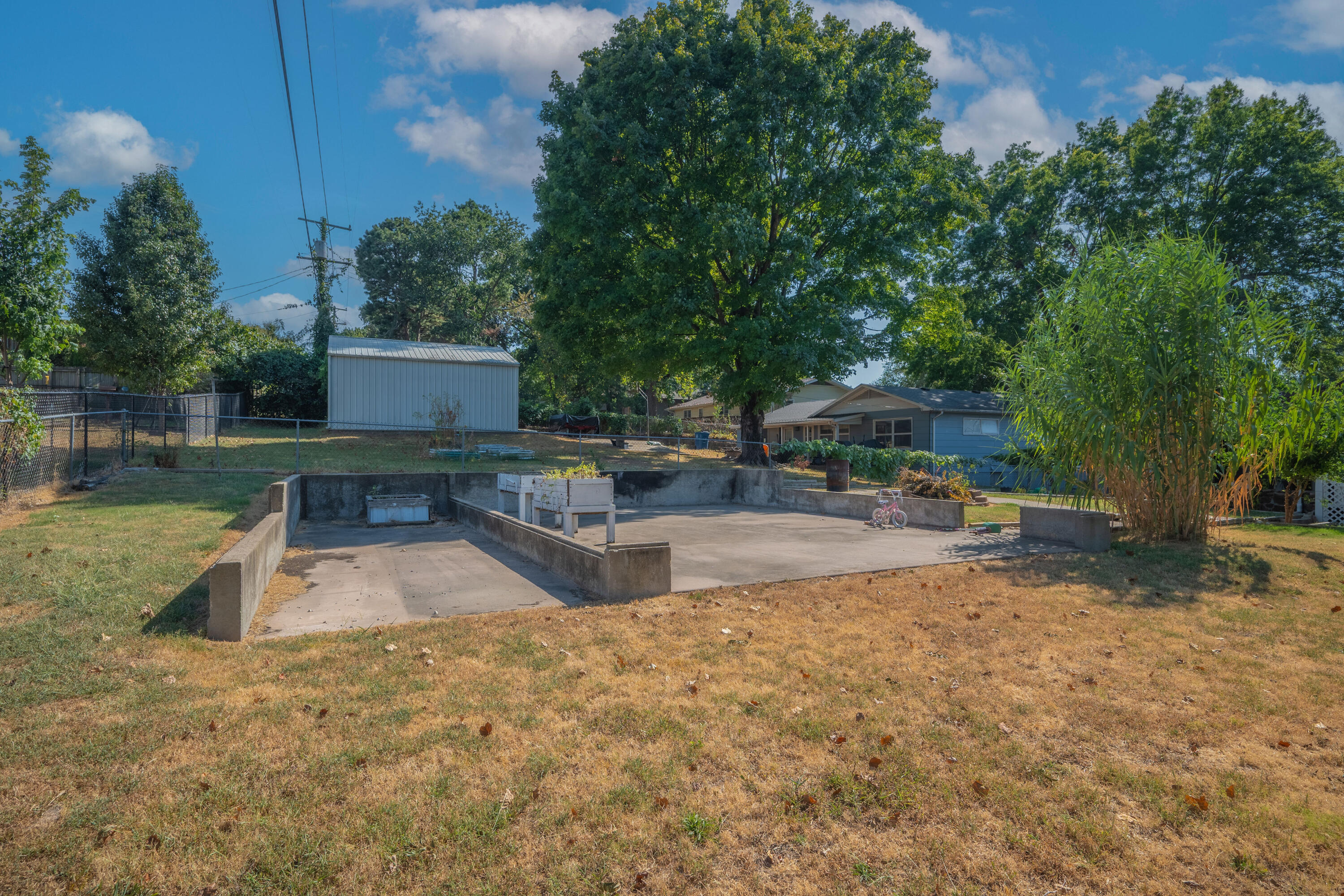 Photo 52 - Residential for sale – 1305  Benton Avenue  Neosho, MO