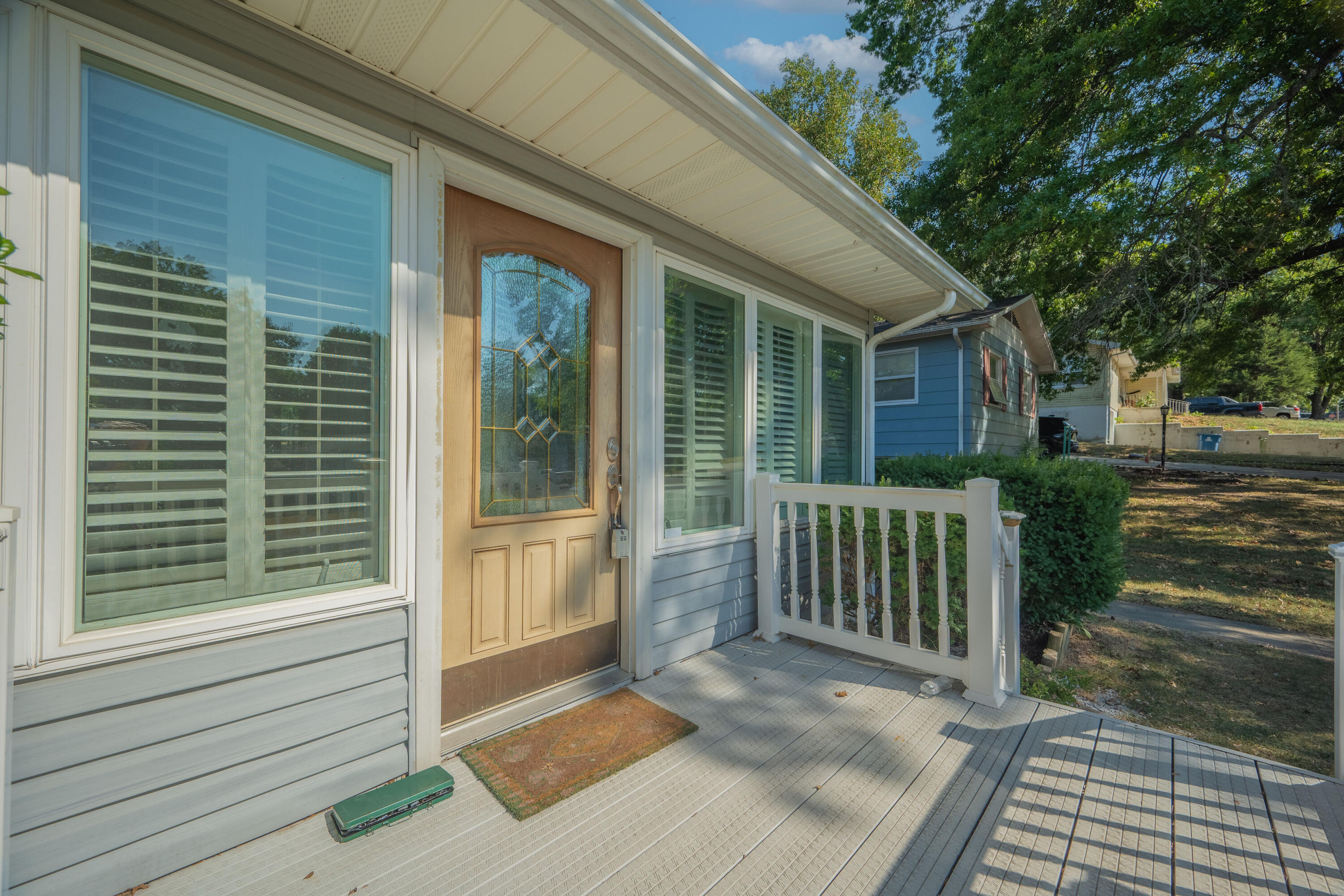 Photo 11 - Residential for sale – 1305  Benton Avenue  Neosho, MO