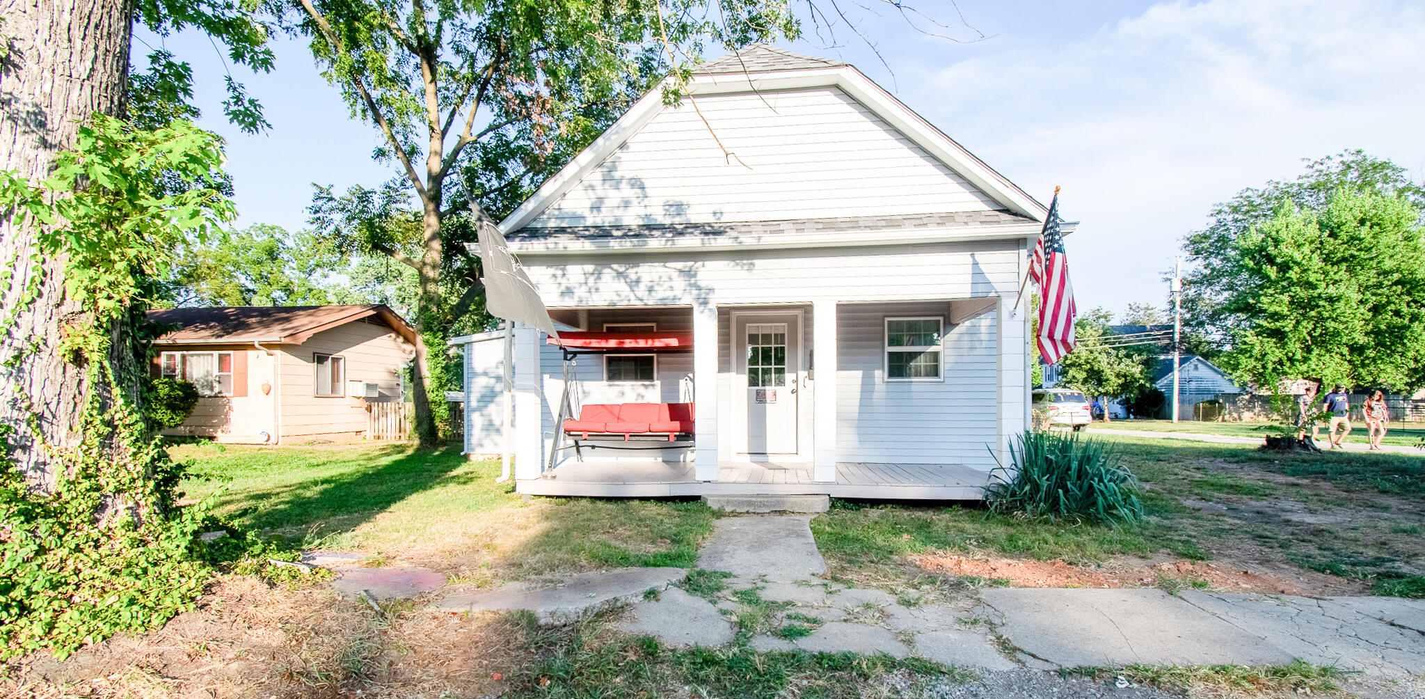 Photo 3 - Residential for sale – 1201  Mill Street  Cassville, MO