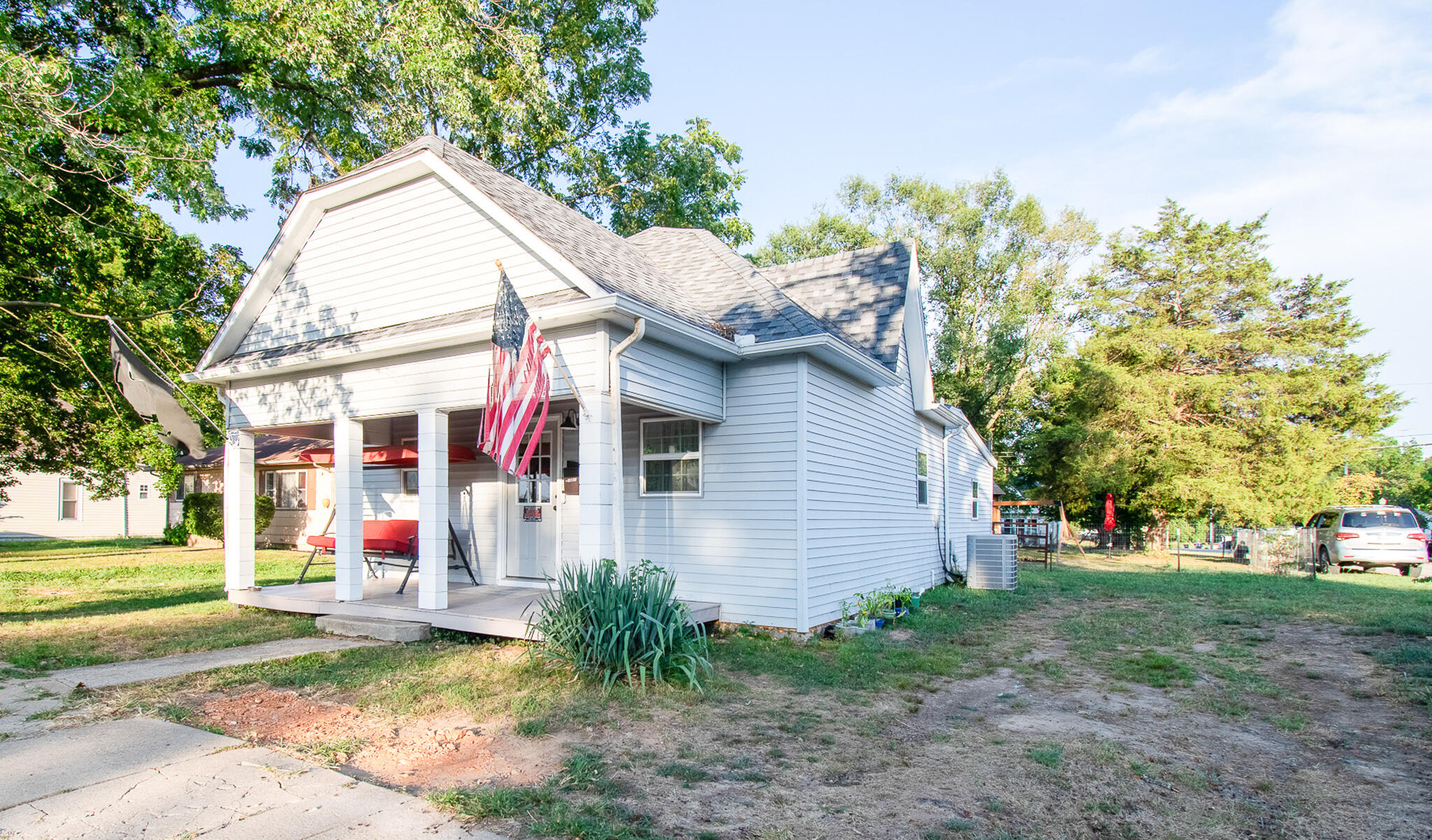 Photo 2 - Residential for sale – 1201  Mill Street  Cassville, MO