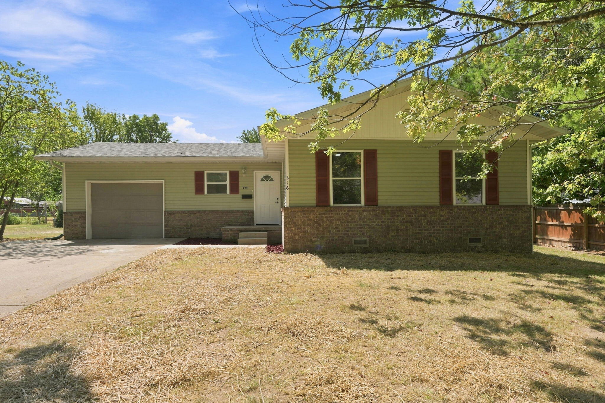 Photo 37 - Residential for sale – 516 E Springfield Street  Aurora, MO