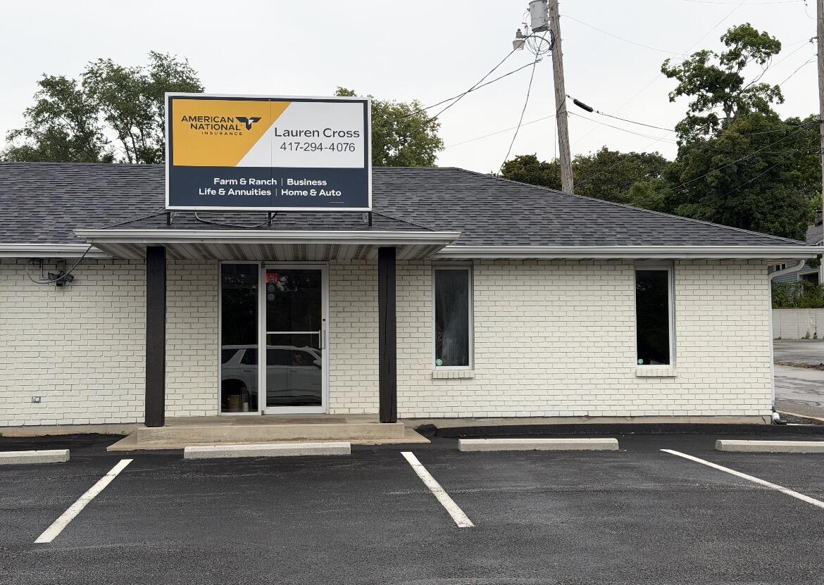 Commercial Lease for sale – 502 N 3rd Street Ozark, MO