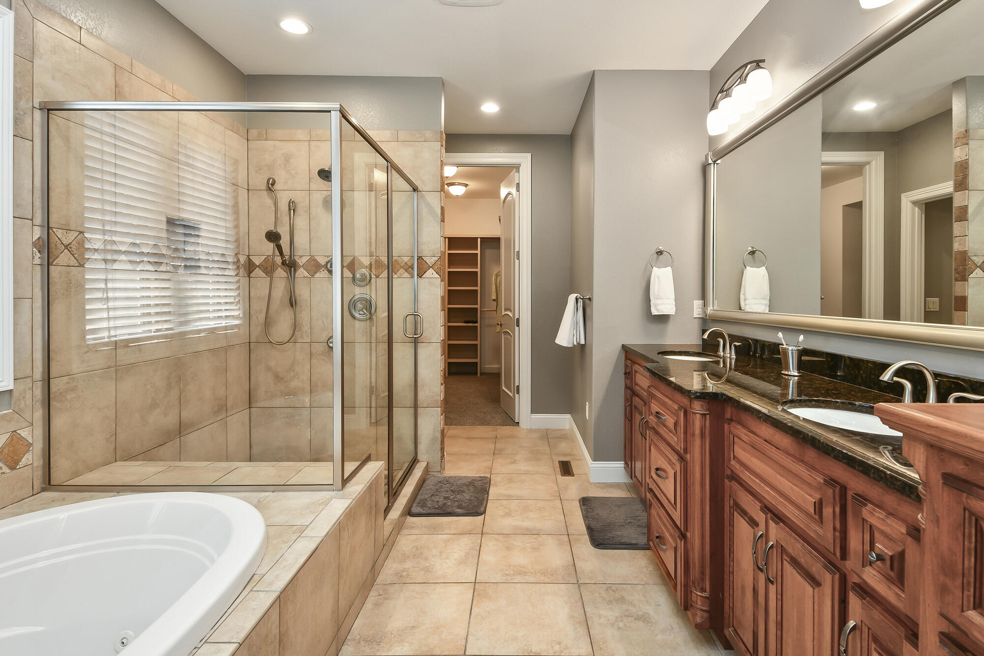 Photo 48 - Residential for sale – 117  Grand Cru Landing   Blue Eye, MO