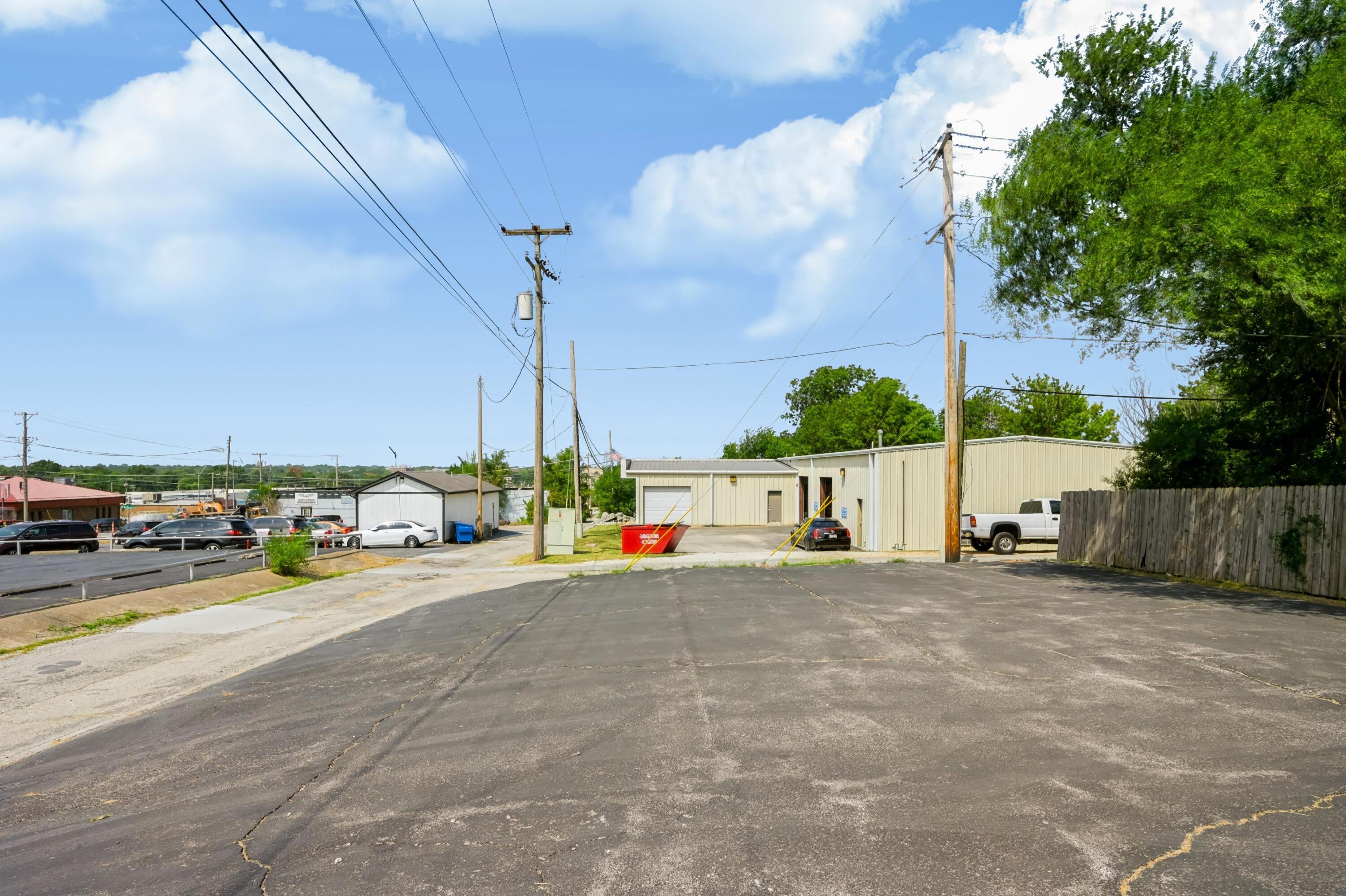 Photo 22 - Commercial Sale for sale – 622 S Park   Joplin, MO